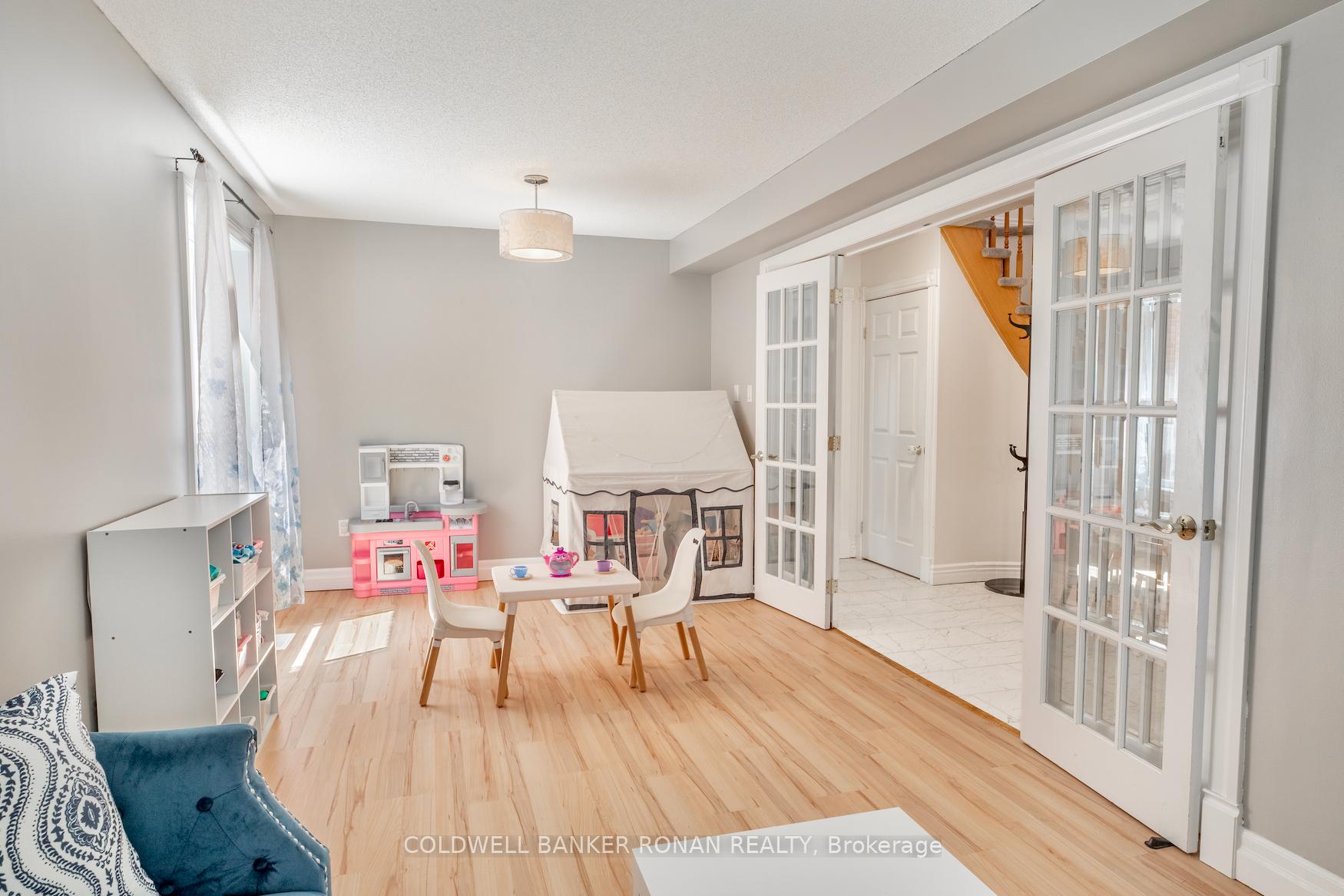 Photo 15 of 3 Teal Place, Barrie, Painswick South — HOMEH
