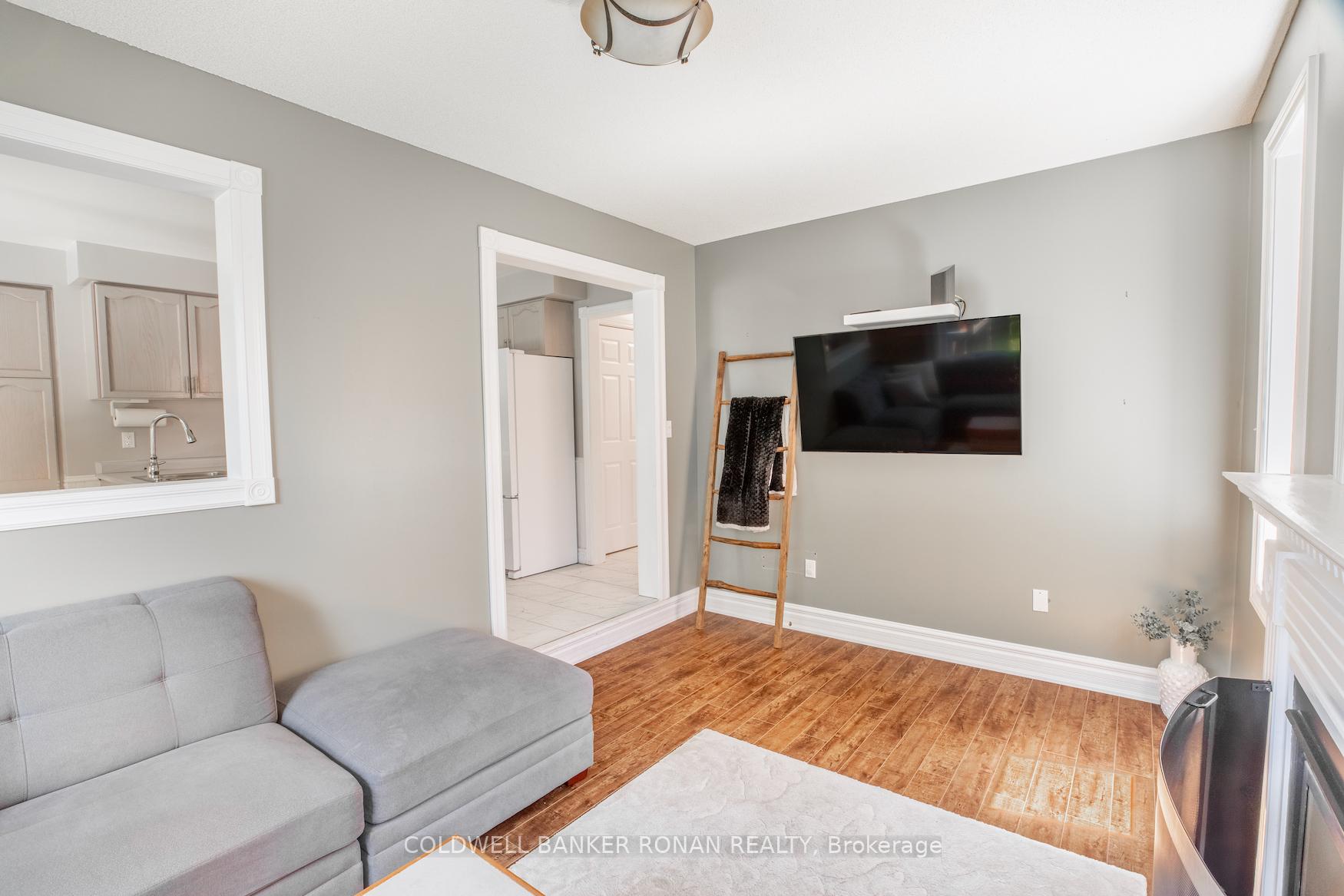 Photo 19 of 3 Teal Place, Barrie, Painswick South — HOMEH