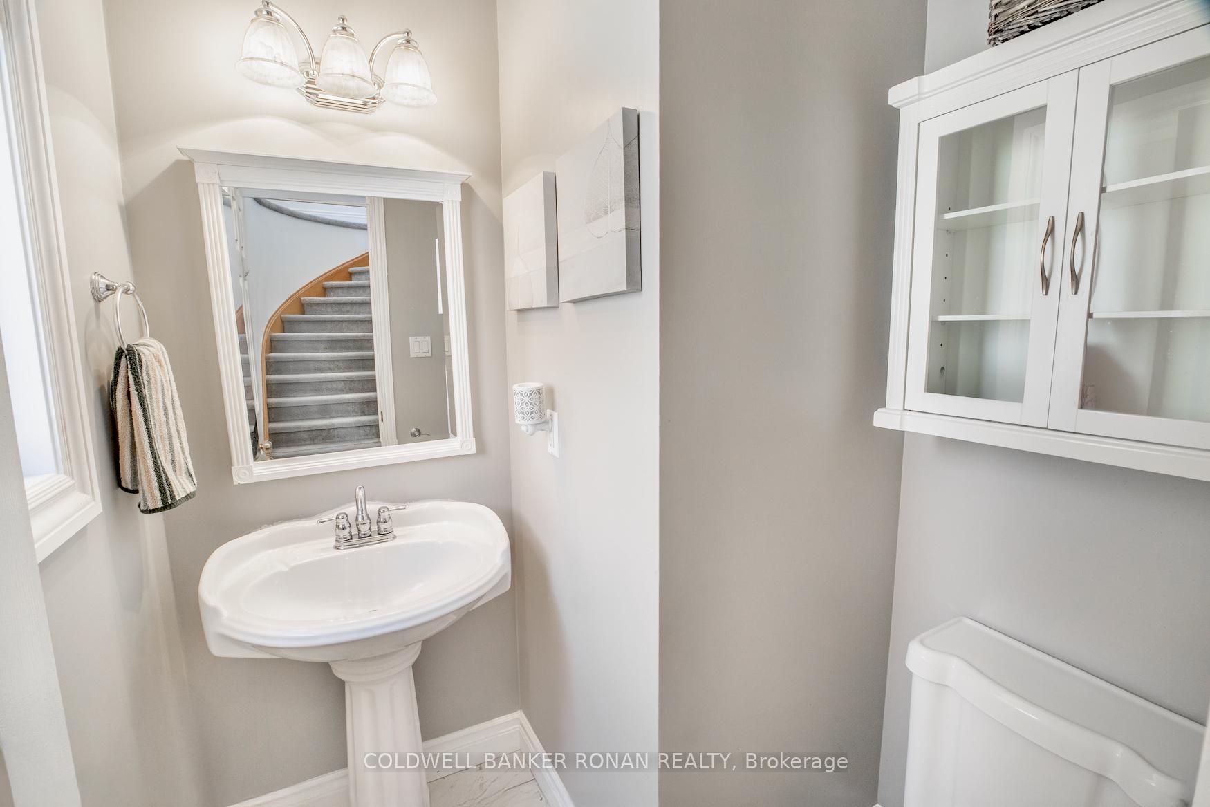 Photo 21 of 3 Teal Place, Barrie, Painswick South — HOMEH