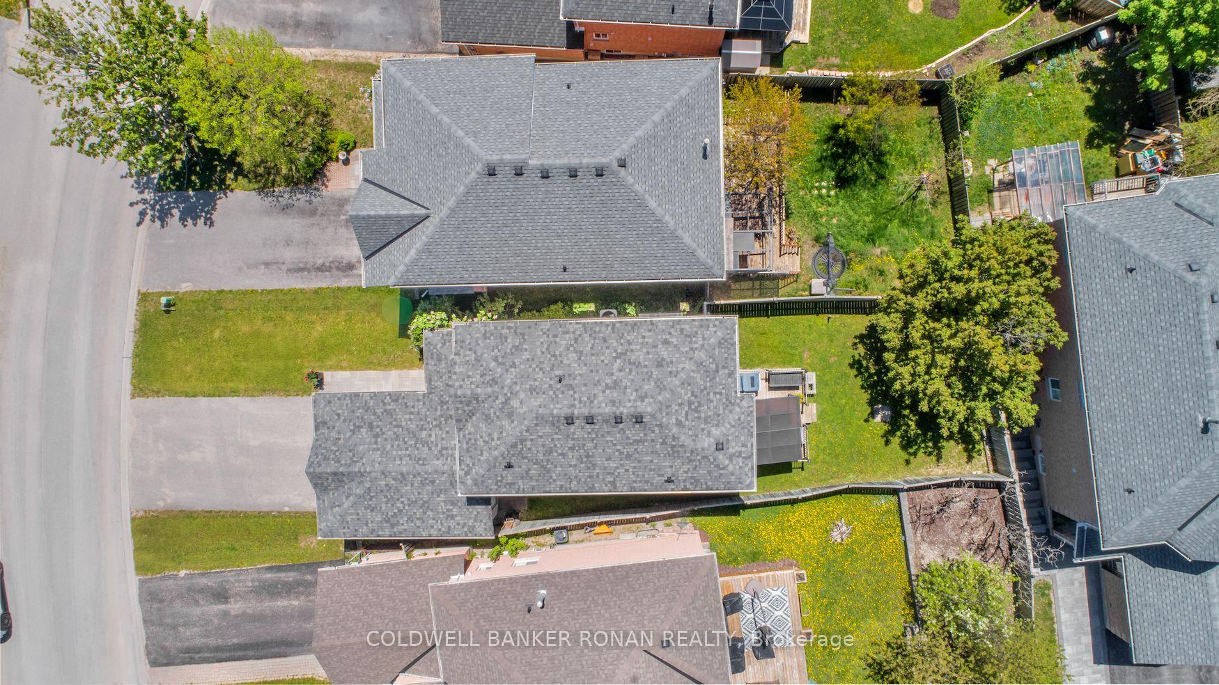 Photo 36 of 3 Teal Place, Barrie, Painswick South — HOMEH