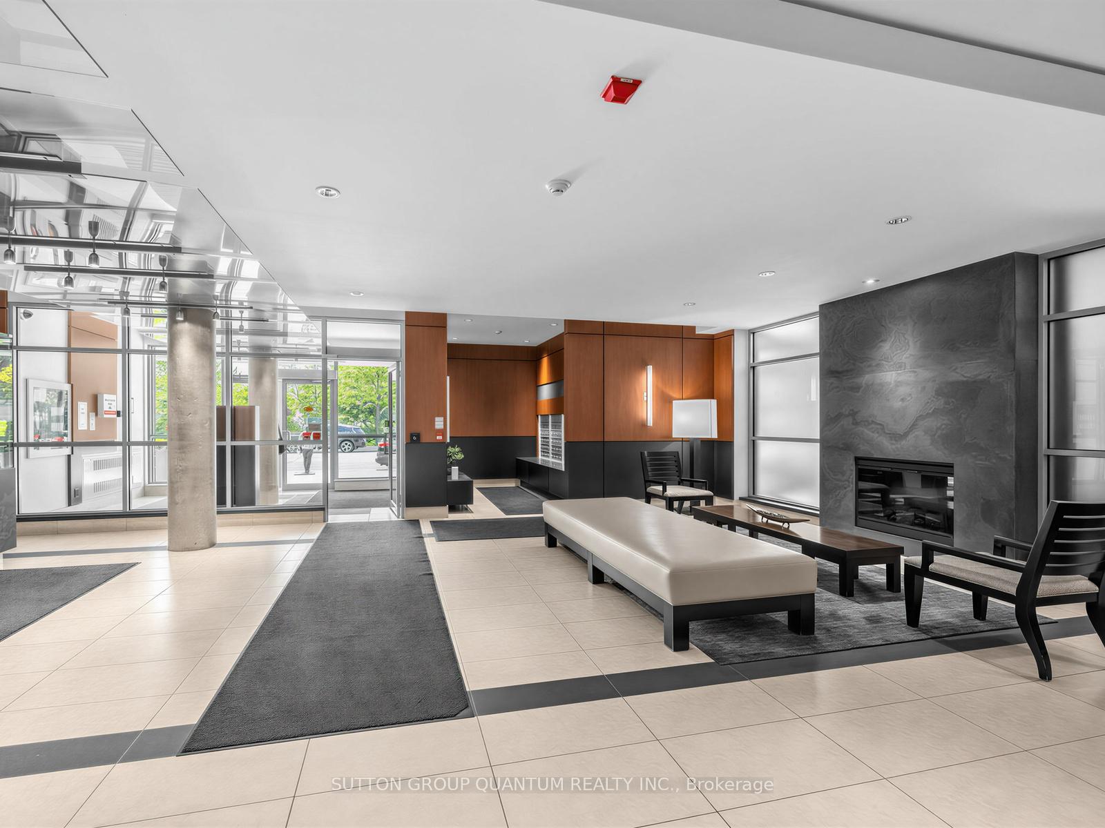 Photo 3 of Unit 304, 80 Port Street E, Mississauga, Port Credit — HOMEH