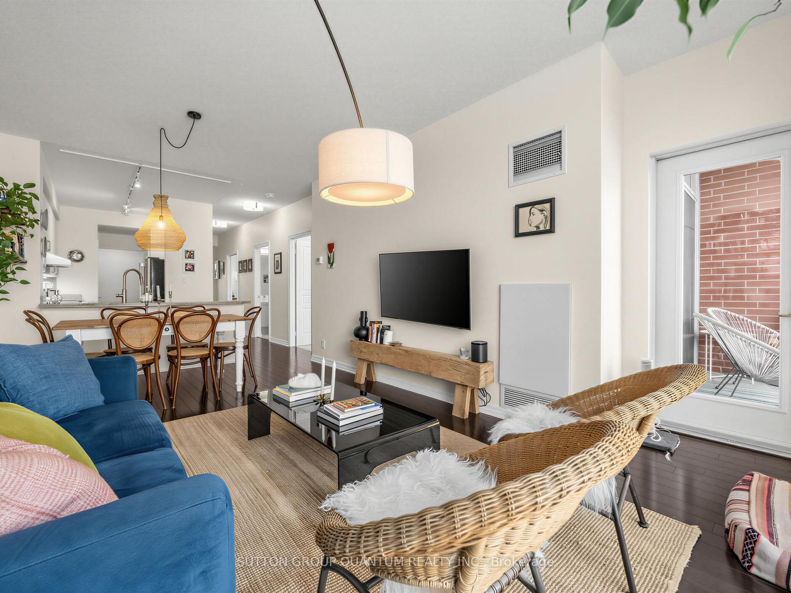 Photo 8 of Unit 304, 80 Port Street E, Mississauga, Port Credit — HOMEH