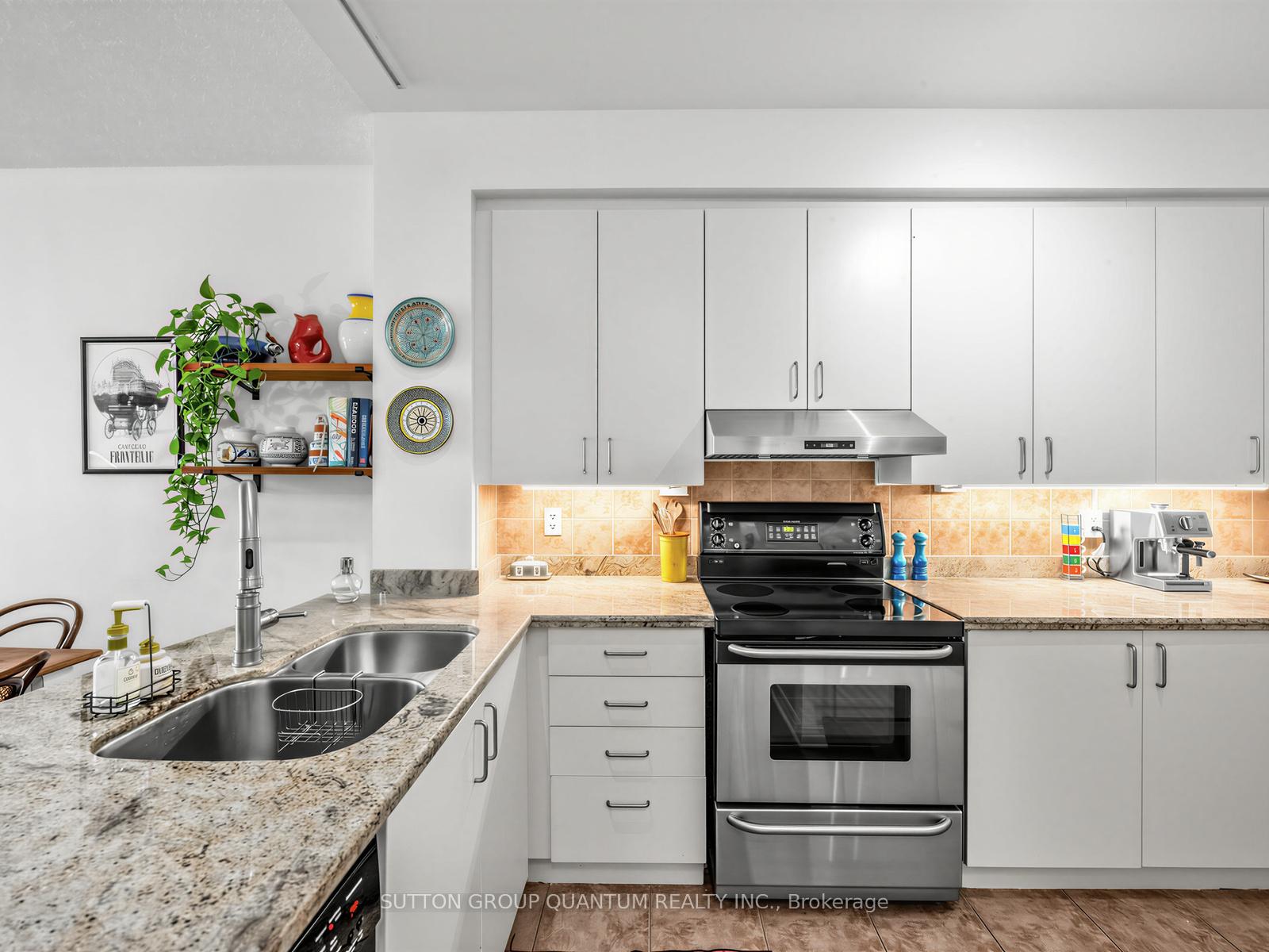 Photo 14 of Unit 304, 80 Port Street E, Mississauga, Port Credit — HOMEH