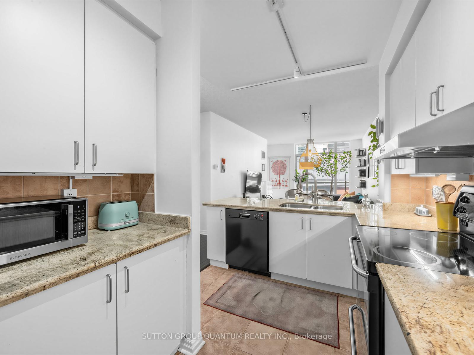 Photo 15 of Unit 304, 80 Port Street E, Mississauga, Port Credit — HOMEH