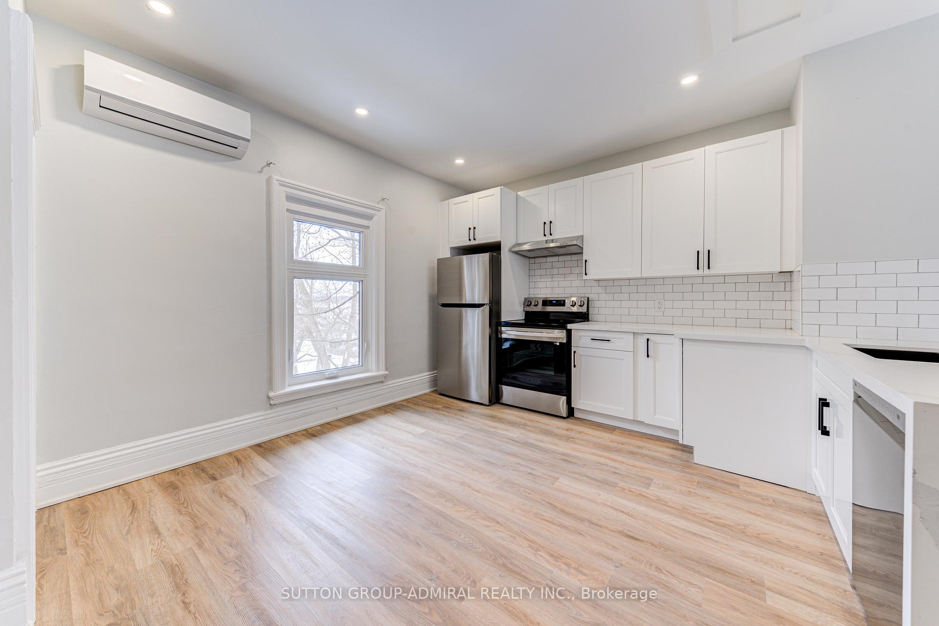 Photo 14 of Unit 4U, 167 Collier Street, Barrie, North Shore — HOMEH