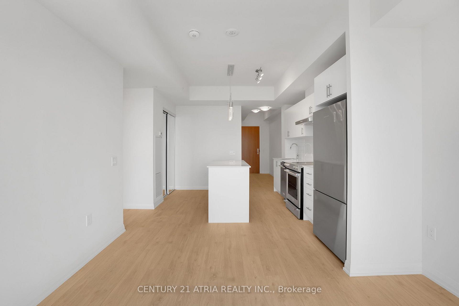 Photo 8 of Unit 1823, 8960 Jane Street, Vaughan, Vellore Village — HOMEH