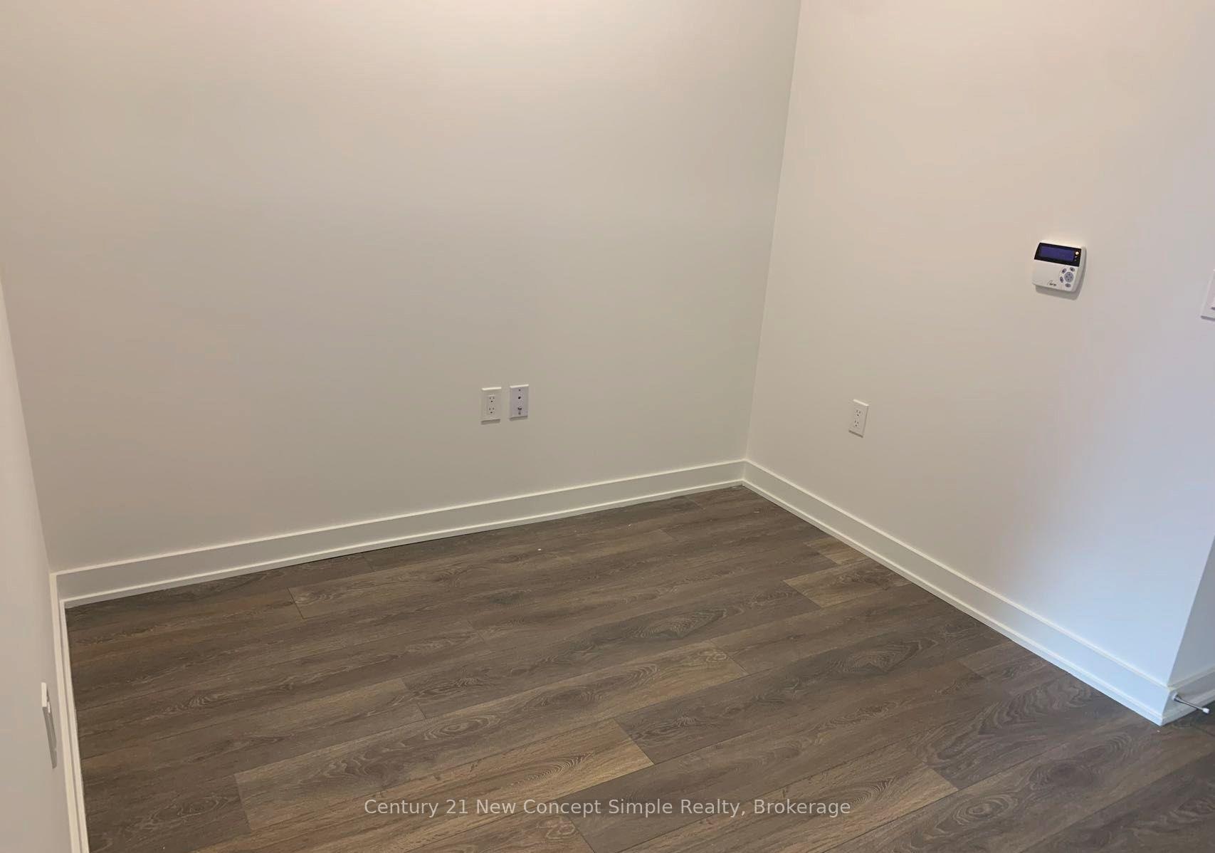 Photo 6 of Unit 3211, 195 Redpath Avenue, Toronto, Mount Pleasant West — HOMEH