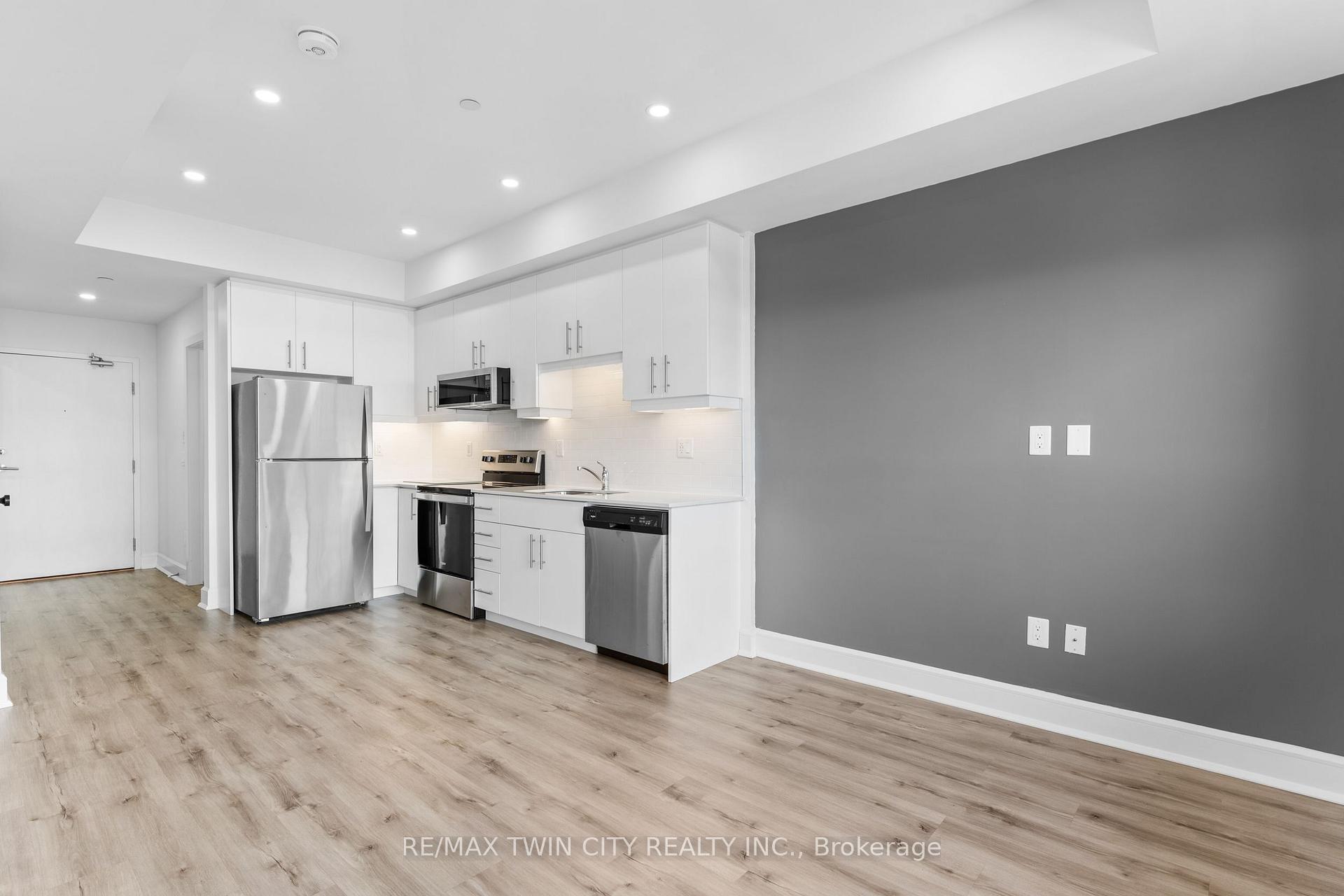 Photo 18 of Unit 607, 251 Northfield Drive E, Waterloo, Colonial Acres — HOMEH
