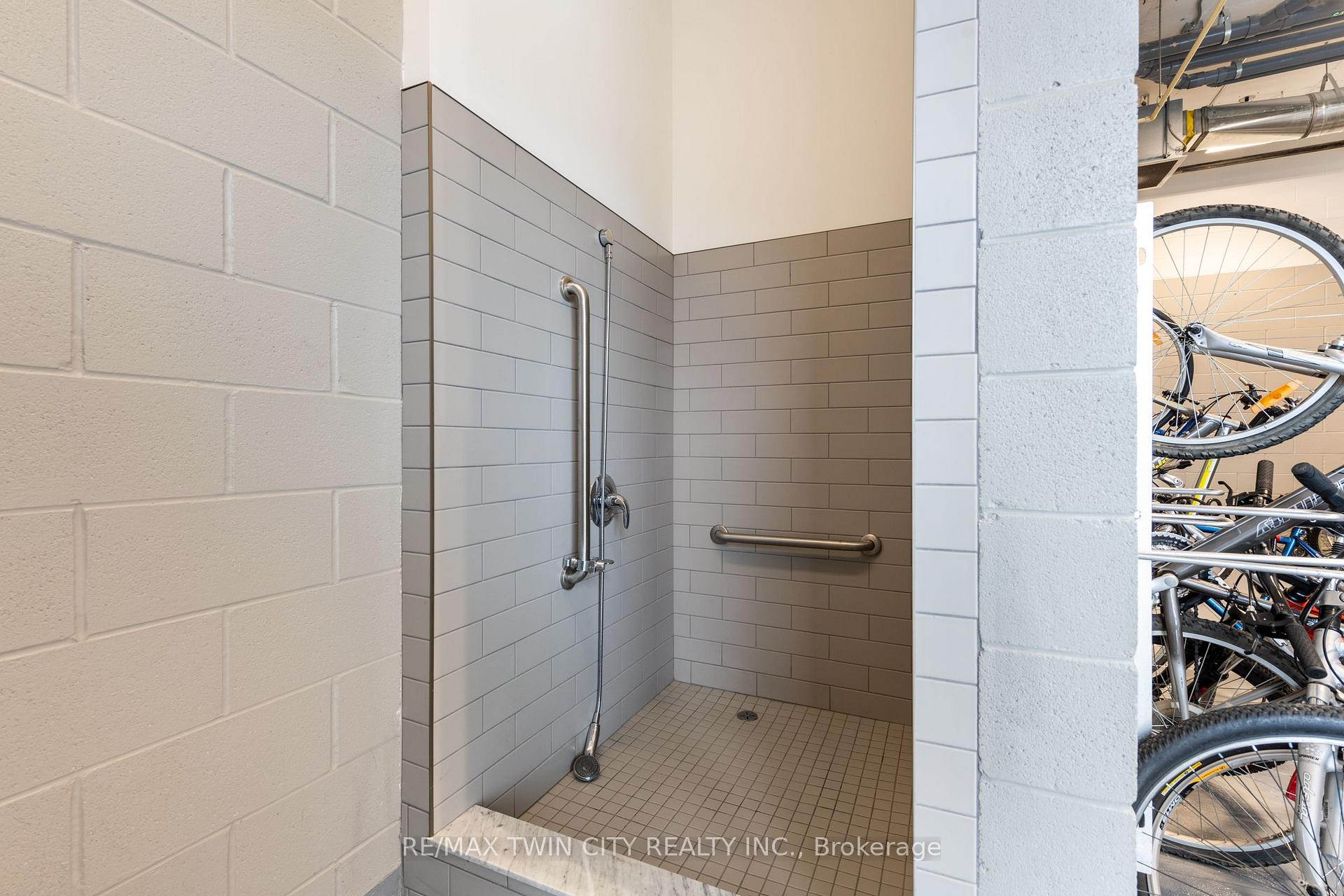 Photo 44 of Unit 607, 251 Northfield Drive E, Waterloo, Colonial Acres — HOMEH