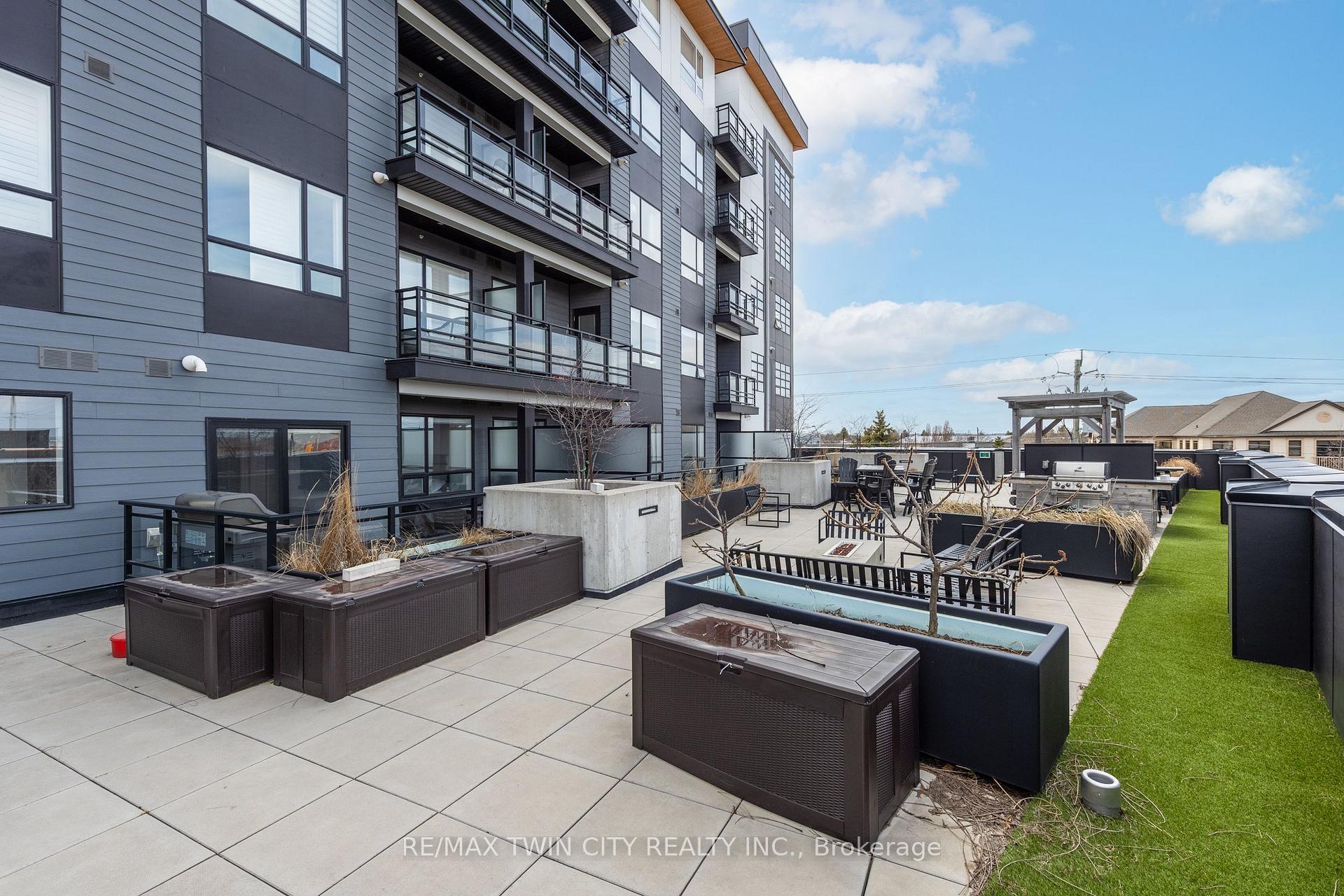 Photo 45 of Unit 607, 251 Northfield Drive E, Waterloo, Colonial Acres — HOMEH