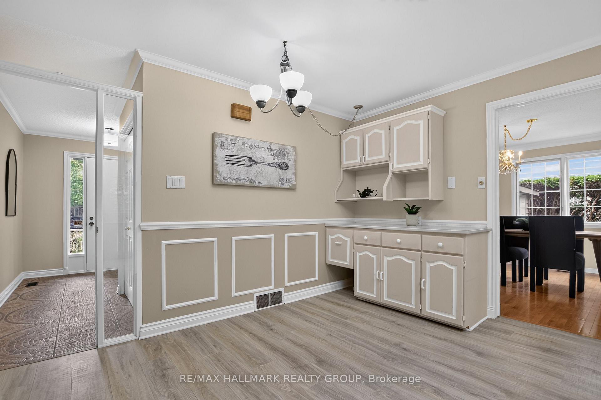 Photo 12 of 1125 Plante Drive, Ottawa, Hunt Club/Western Community — HOMEH