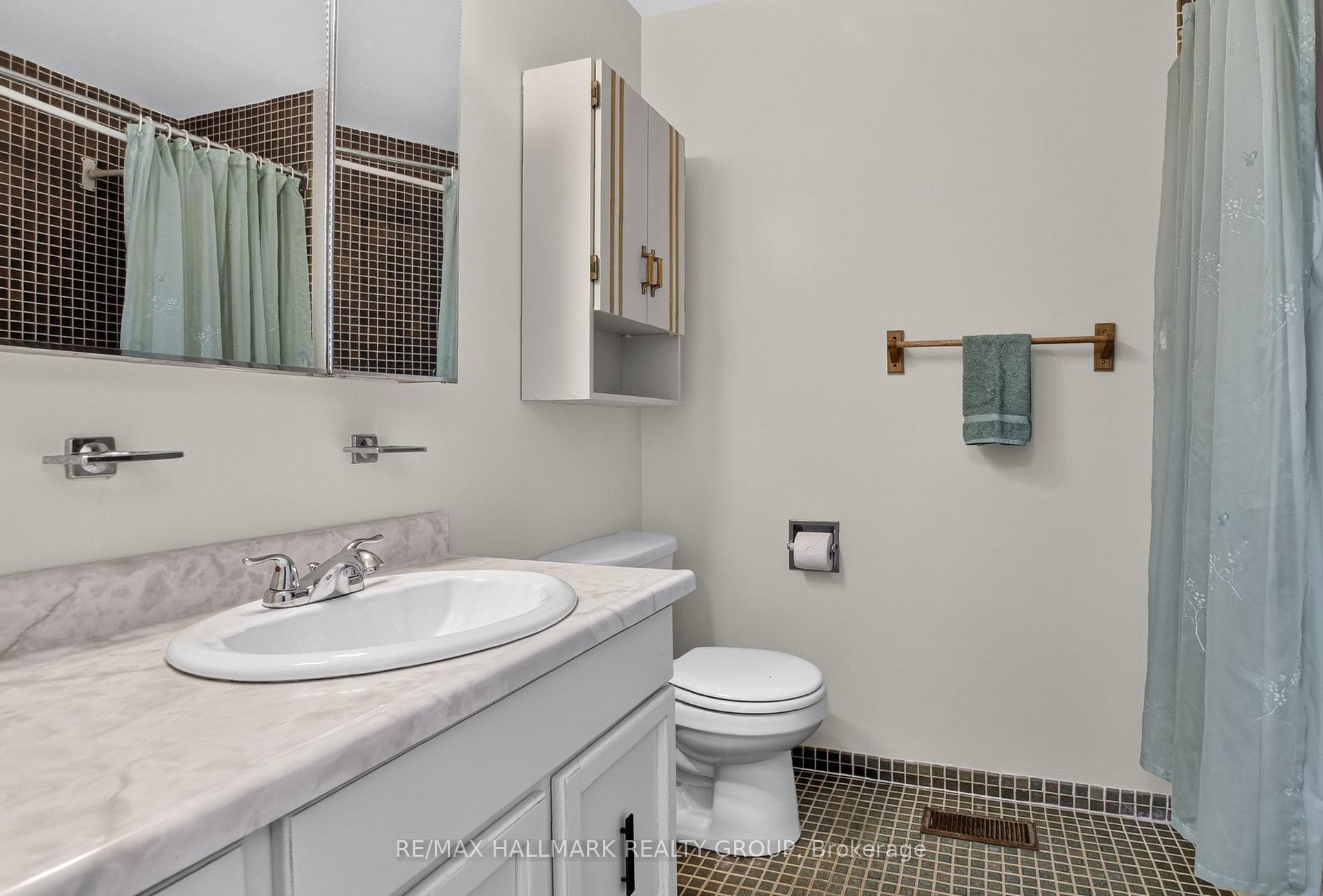 Photo 28 of 1125 Plante Drive, Ottawa, Hunt Club/Western Community — HOMEH
