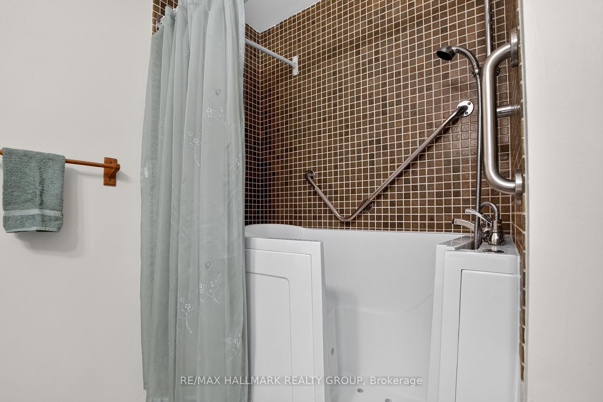 Photo 29 of 1125 Plante Drive, Ottawa, Hunt Club/Western Community — HOMEH