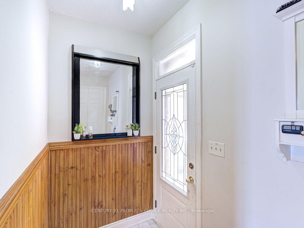 Photo 5 of 103 Whitchurch Mews, Mississauga, Cooksville — HOMEH