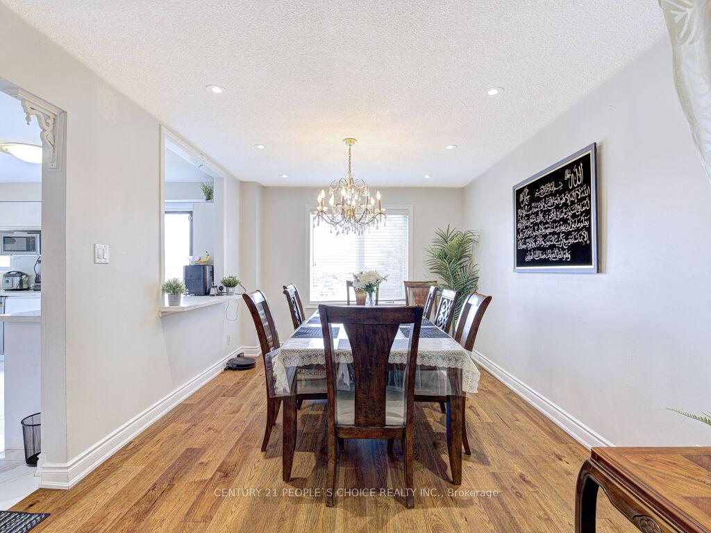 Photo 9 of 103 Whitchurch Mews, Mississauga, Cooksville — HOMEH