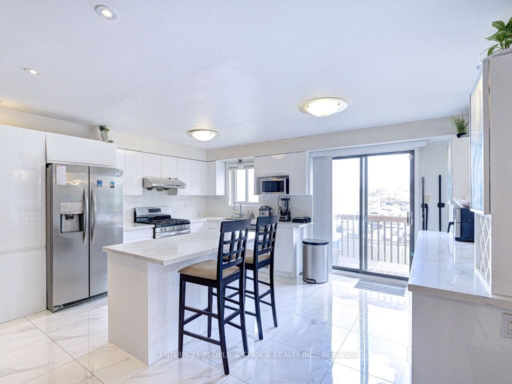 Photo 12 of 103 Whitchurch Mews, Mississauga, Cooksville — HOMEH