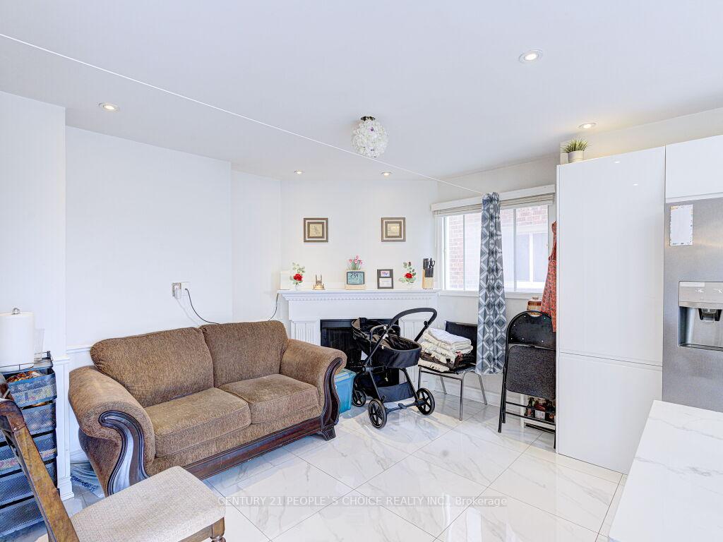 Photo 16 of 103 Whitchurch Mews, Mississauga, Cooksville — HOMEH