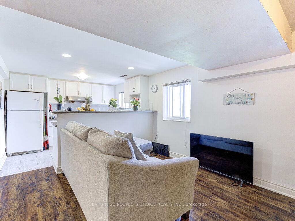 Photo 37 of 103 Whitchurch Mews, Mississauga, Cooksville — HOMEH