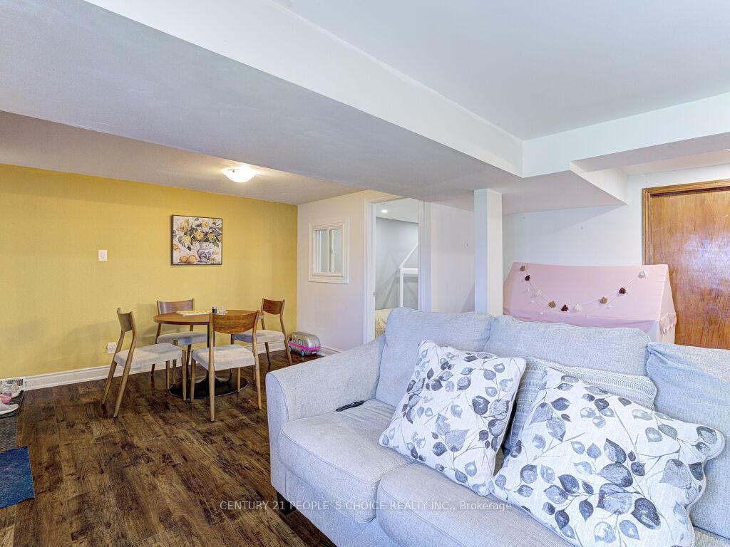Photo 38 of 103 Whitchurch Mews, Mississauga, Cooksville — HOMEH