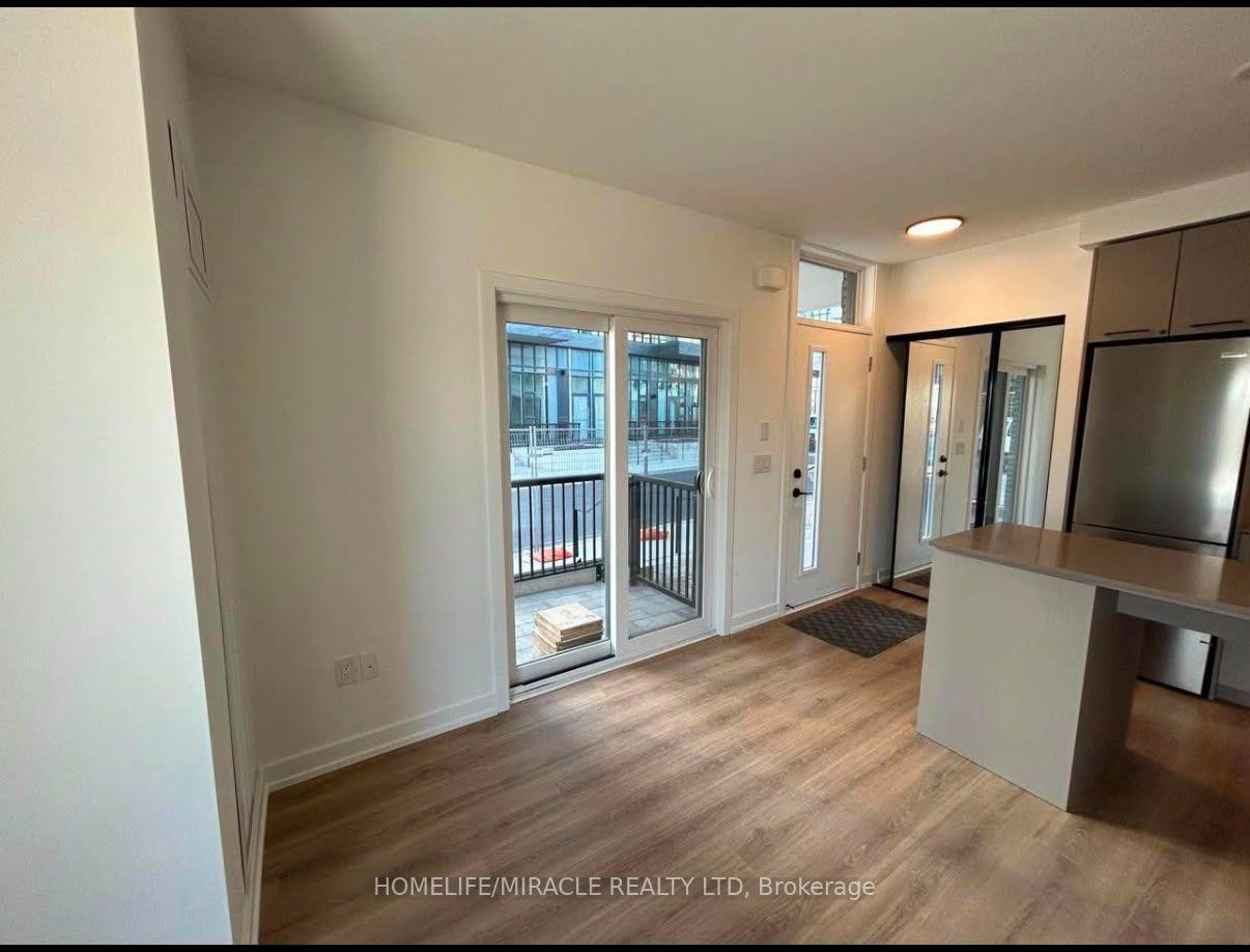 Photo 3 of Unit C004, 30 Lagerfield Drive, Brampton, Northwest Brampton — HOMEH