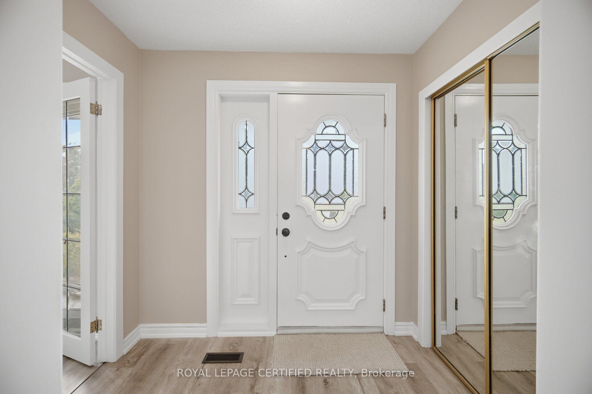 Photo 8 of 33 Grassmere Crescent, Brampton, Northgate — HOMEH