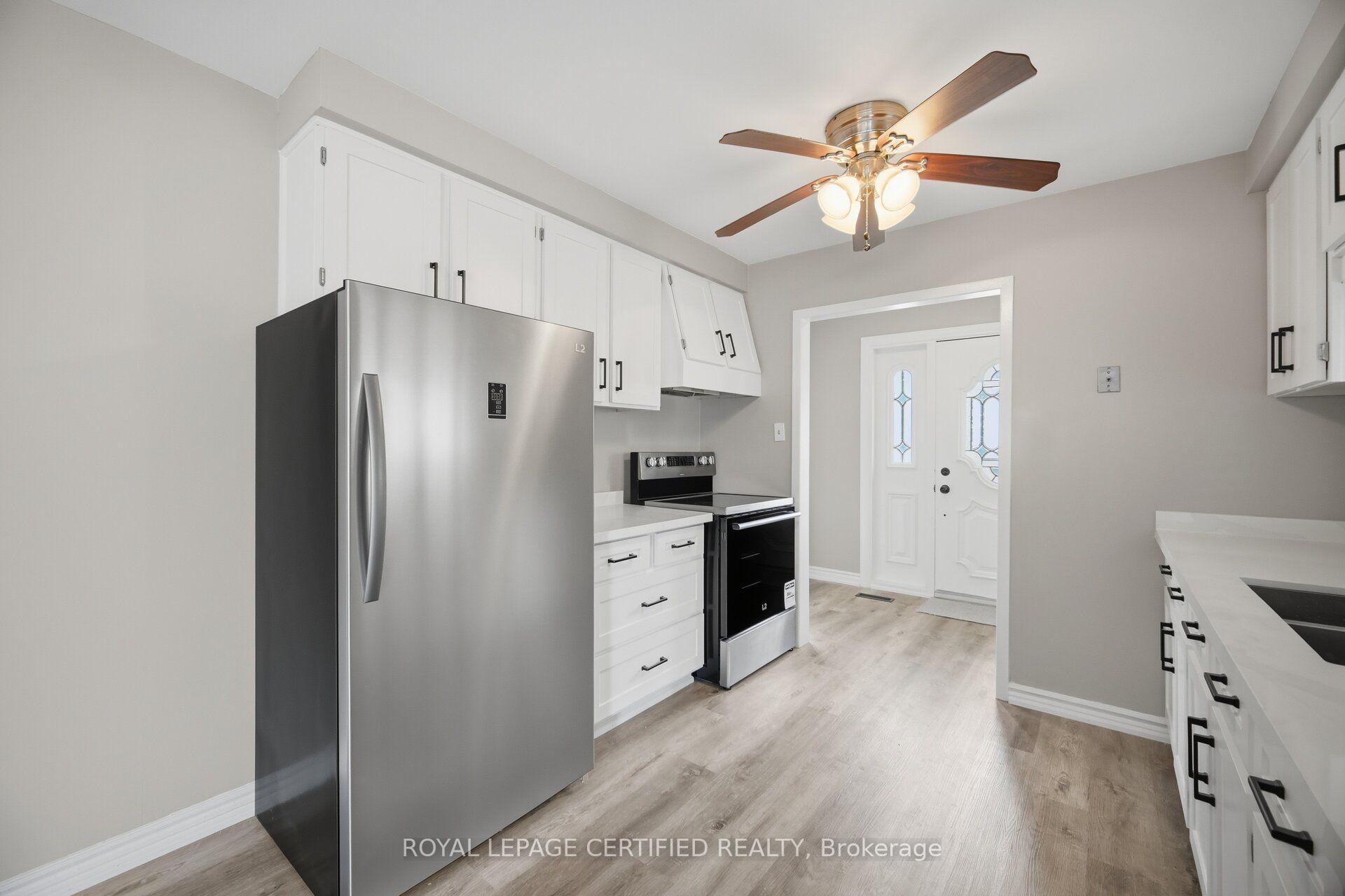Photo 11 of 33 Grassmere Crescent, Brampton, Northgate — HOMEH