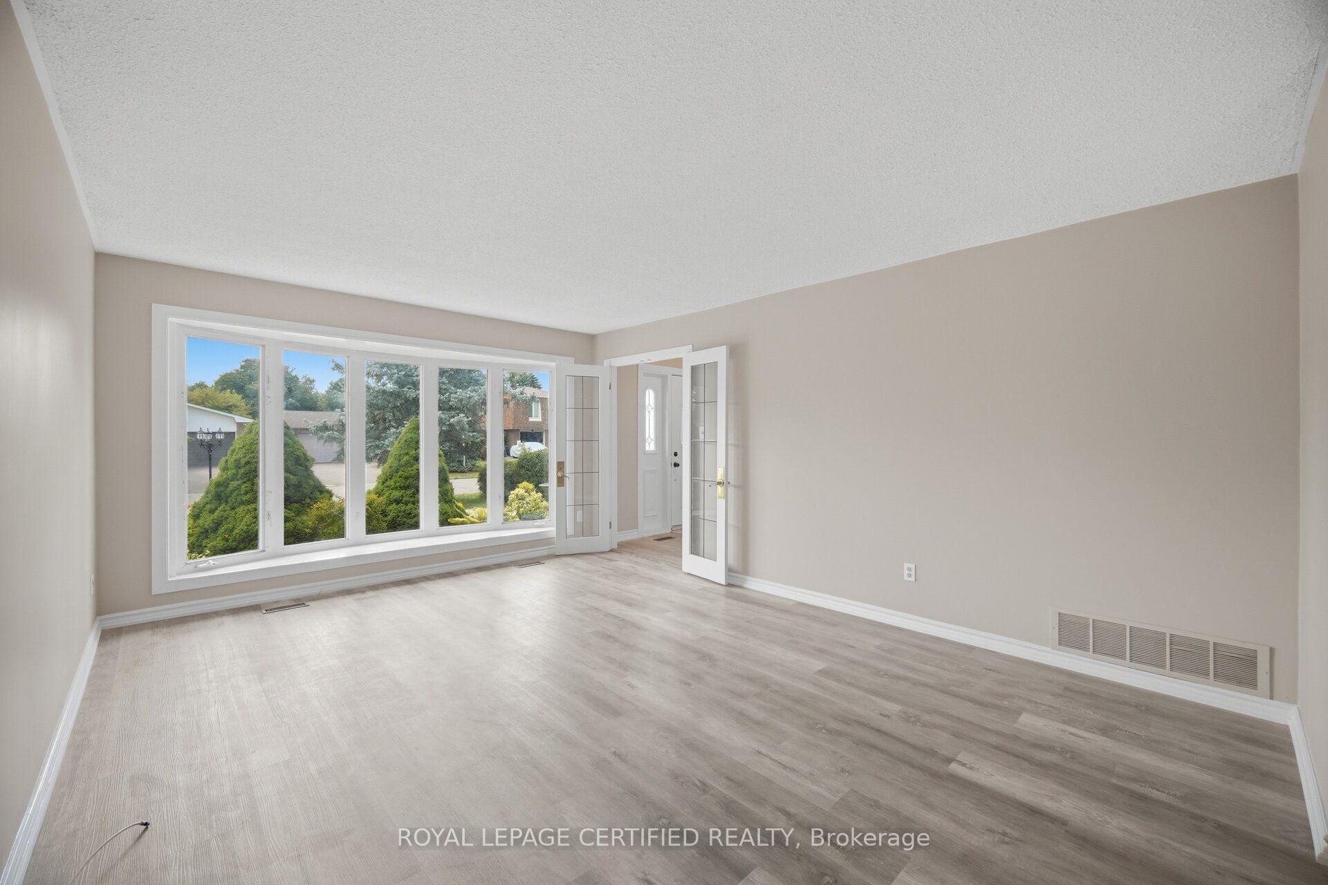 Photo 19 of 33 Grassmere Crescent, Brampton, Northgate — HOMEH