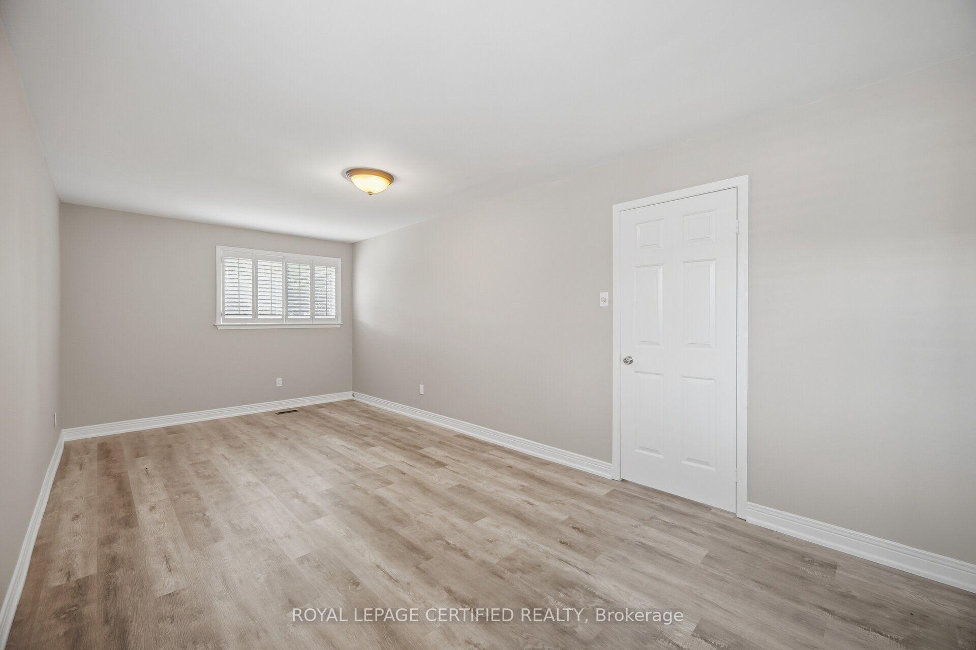 Photo 23 of 33 Grassmere Crescent, Brampton, Northgate — HOMEH
