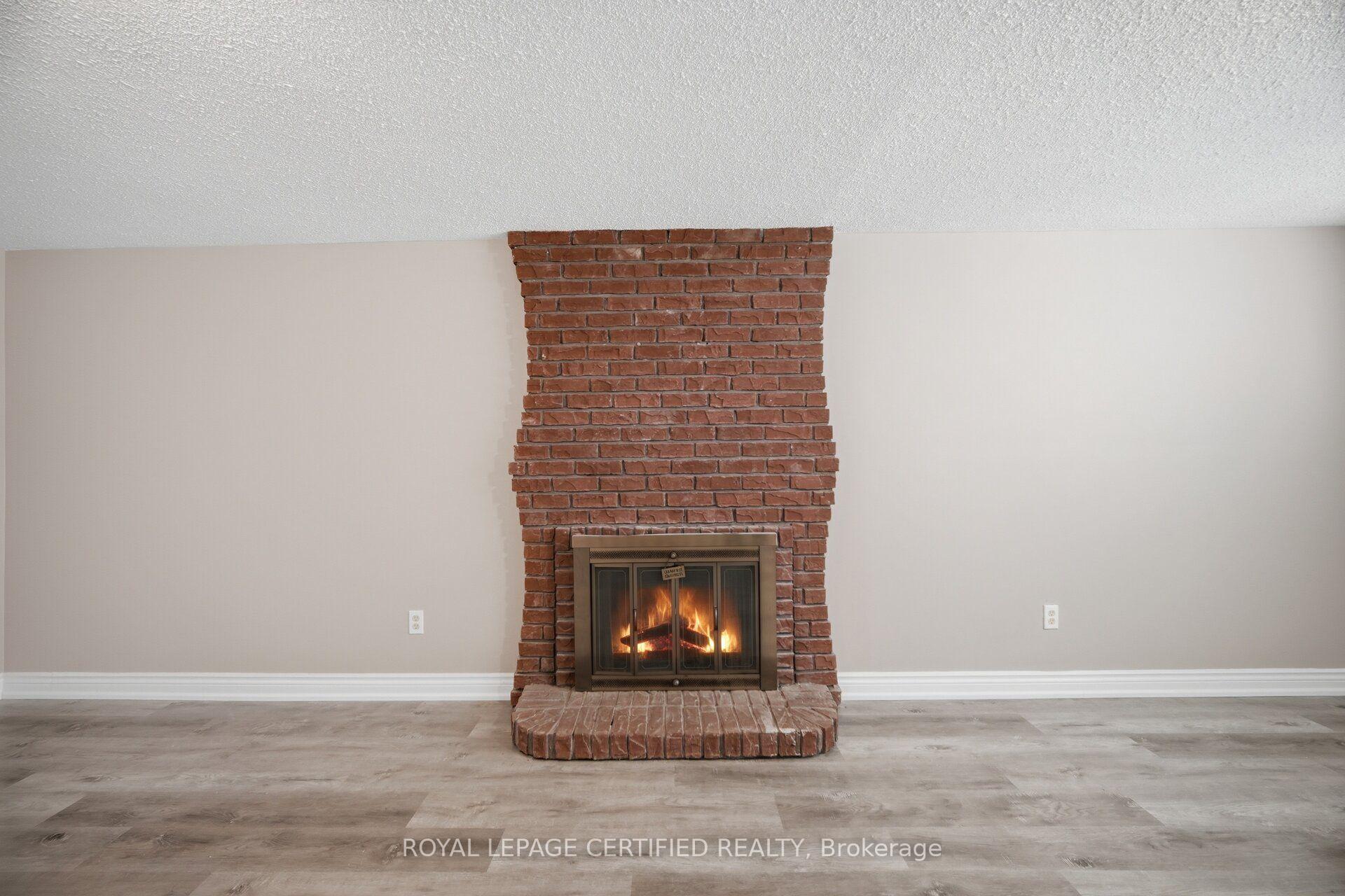 Photo 31 of 33 Grassmere Crescent, Brampton, Northgate — HOMEH