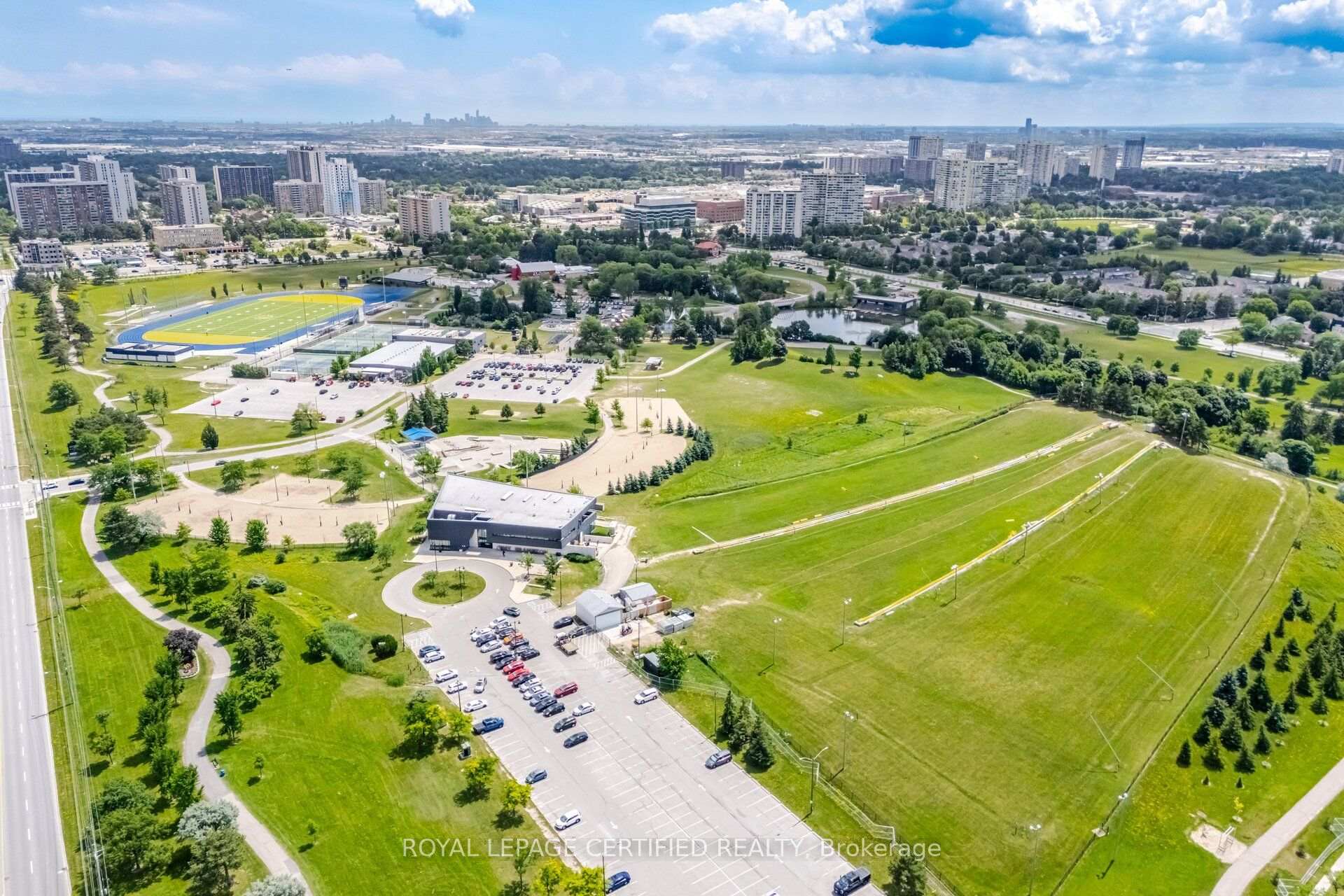 Photo 49 of 33 Grassmere Crescent, Brampton, Northgate — HOMEH