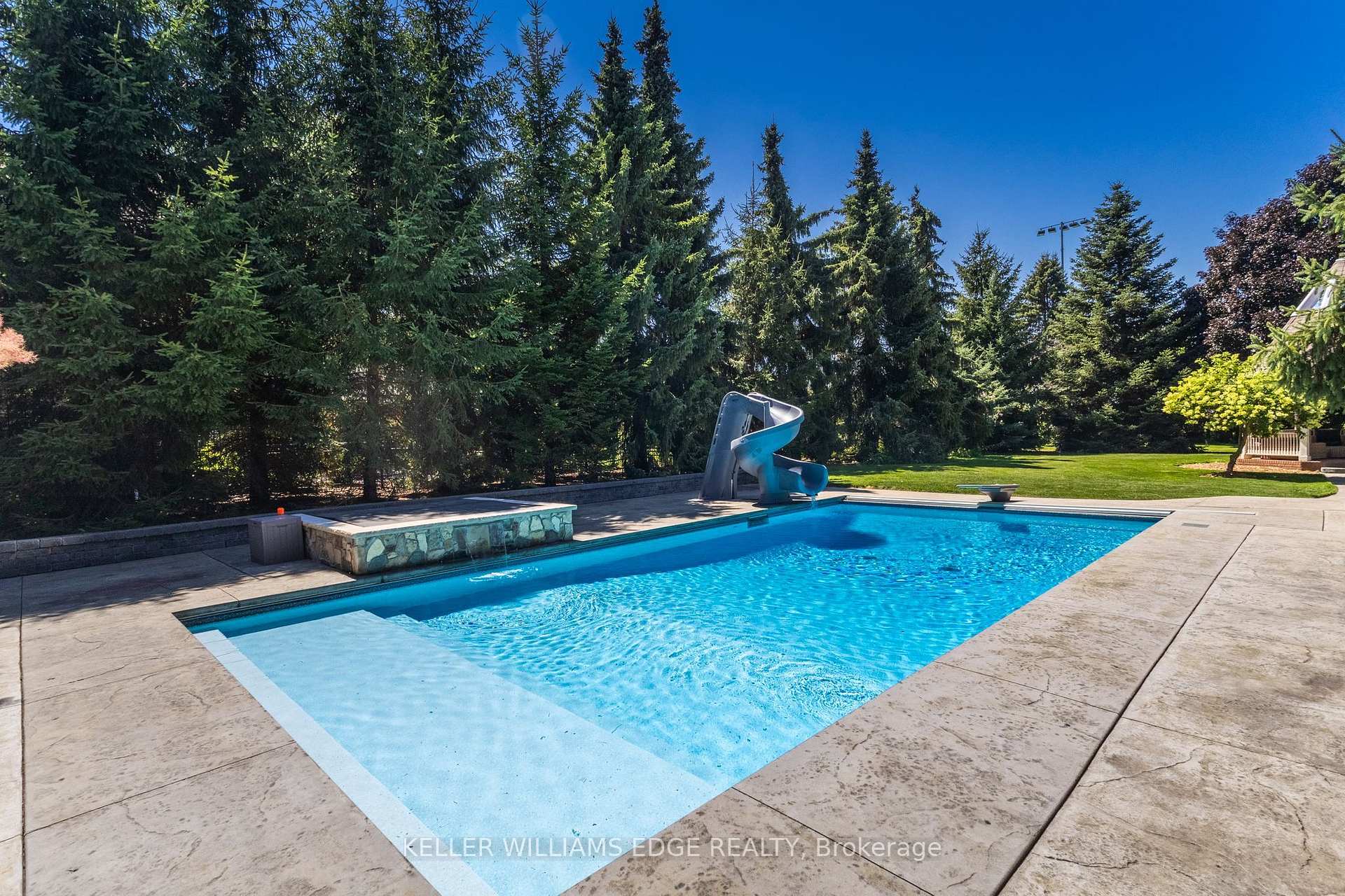 Photo 4 of 21 Kerman Avenue, Grimsby, Grimsby West — HOMEH