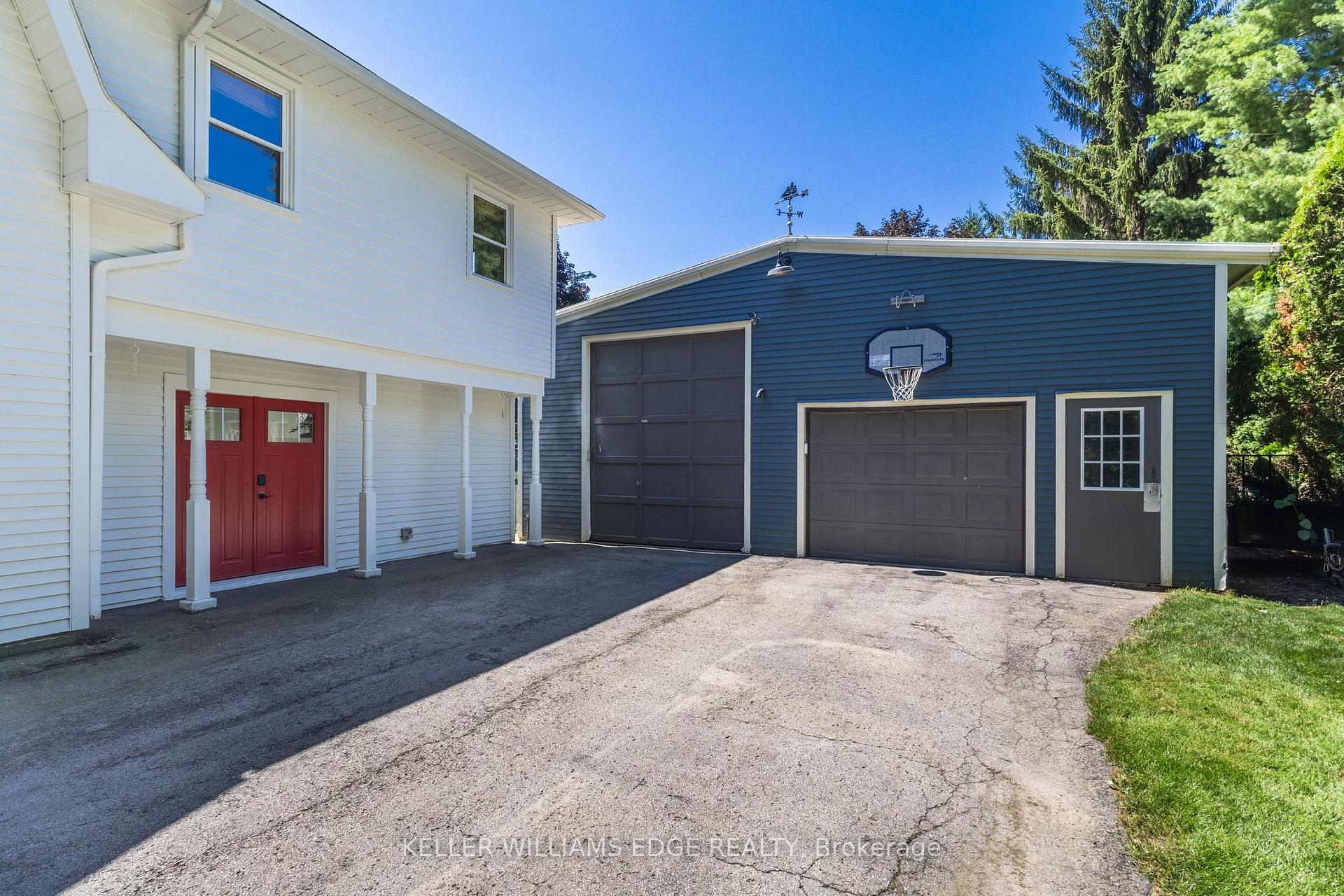 Photo 10 of 21 Kerman Avenue, Grimsby, Grimsby West — HOMEH