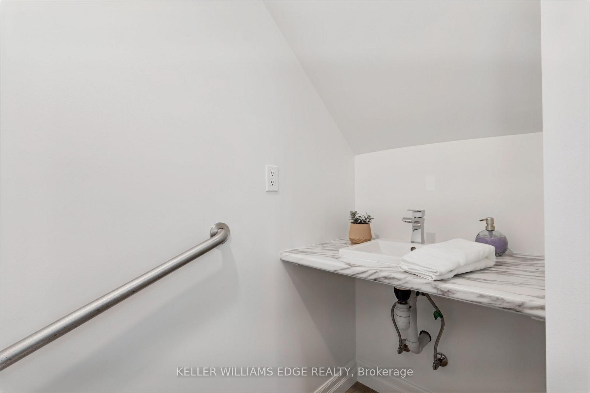 Photo 21 of 21 Kerman Avenue, Grimsby, Grimsby West — HOMEH