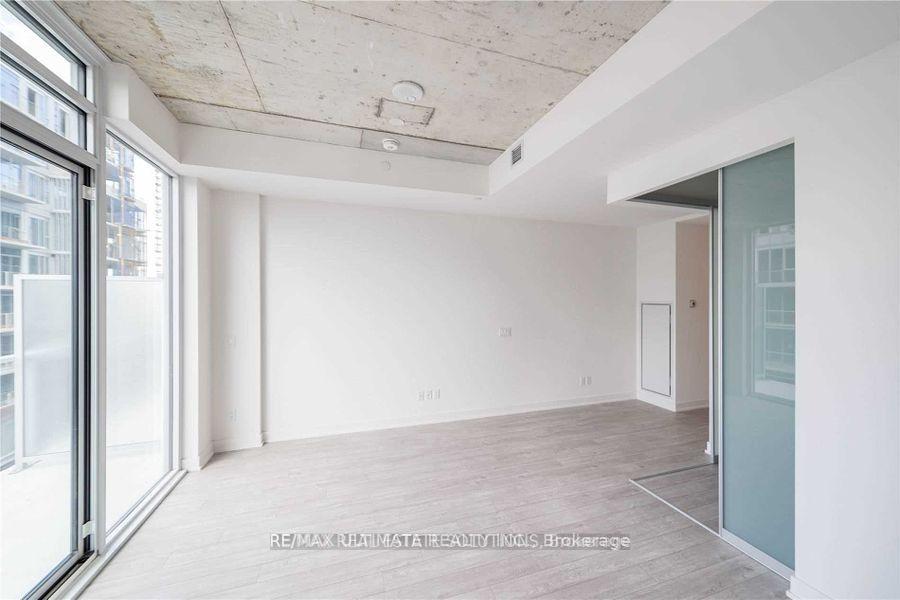 Photo 4 of Unit 920, 15 Baseball Place, Toronto, South Riverdale — HOMEH