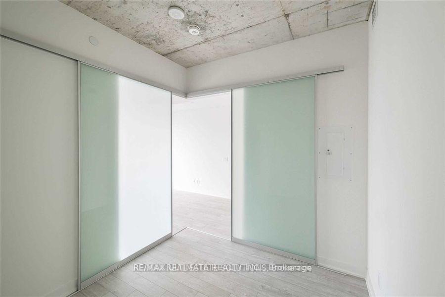 Photo 6 of Unit 920, 15 Baseball Place, Toronto, South Riverdale — HOMEH