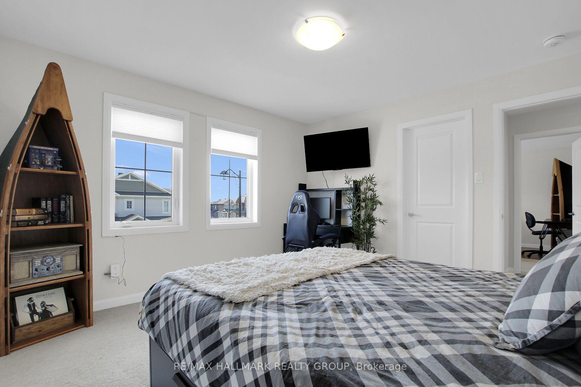 Photo 33 of 31 Sweet Pea Way, Ottawa, Kanata - Kanata Lakes/Heritage Hills — HOMEH