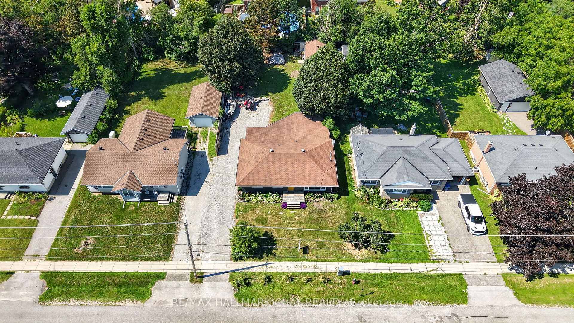 Photo 46 of 70 North Street W, Orillia — HOMEH
