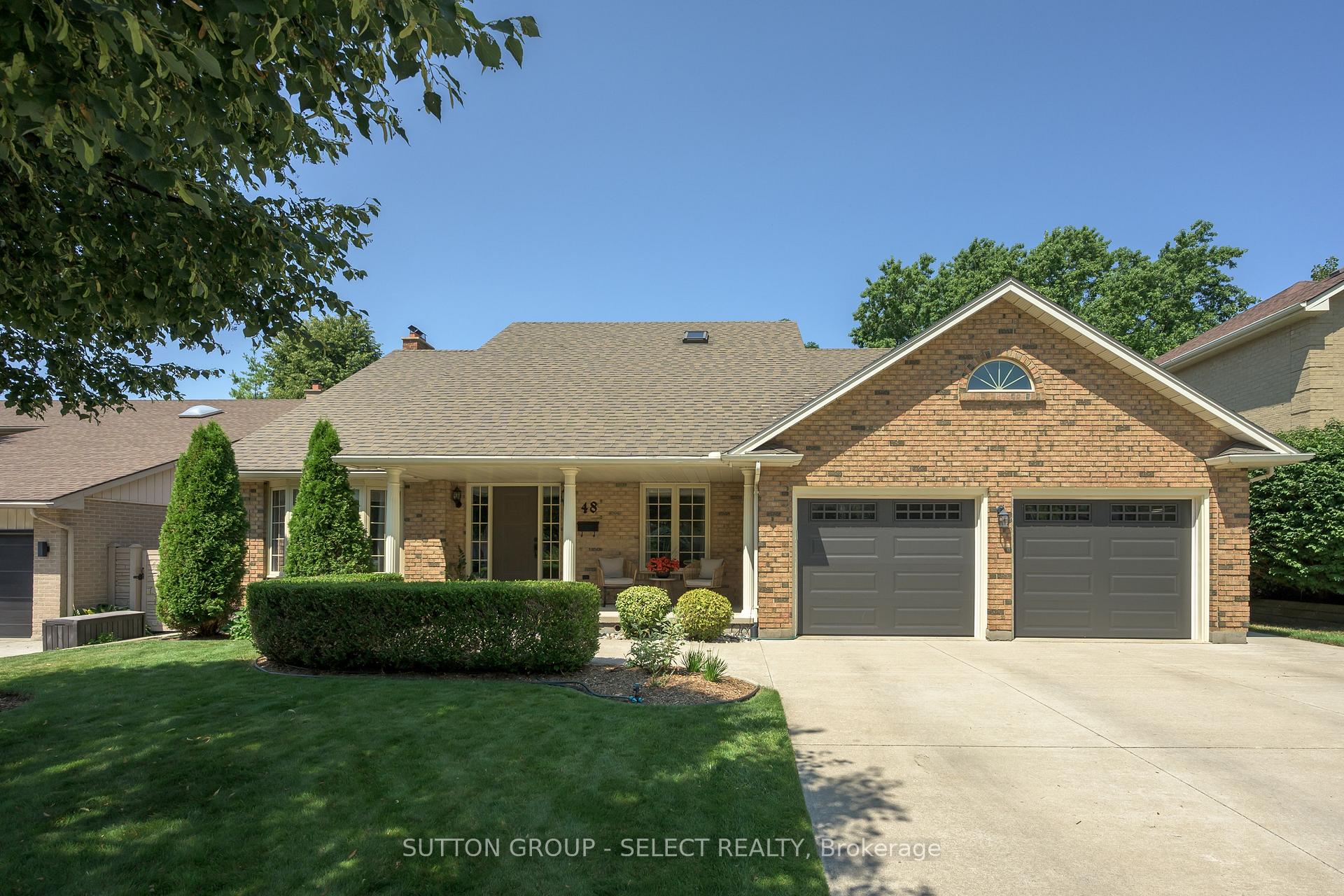 Photo 1 of 48 Lookout Court, London, South K — HOMEH