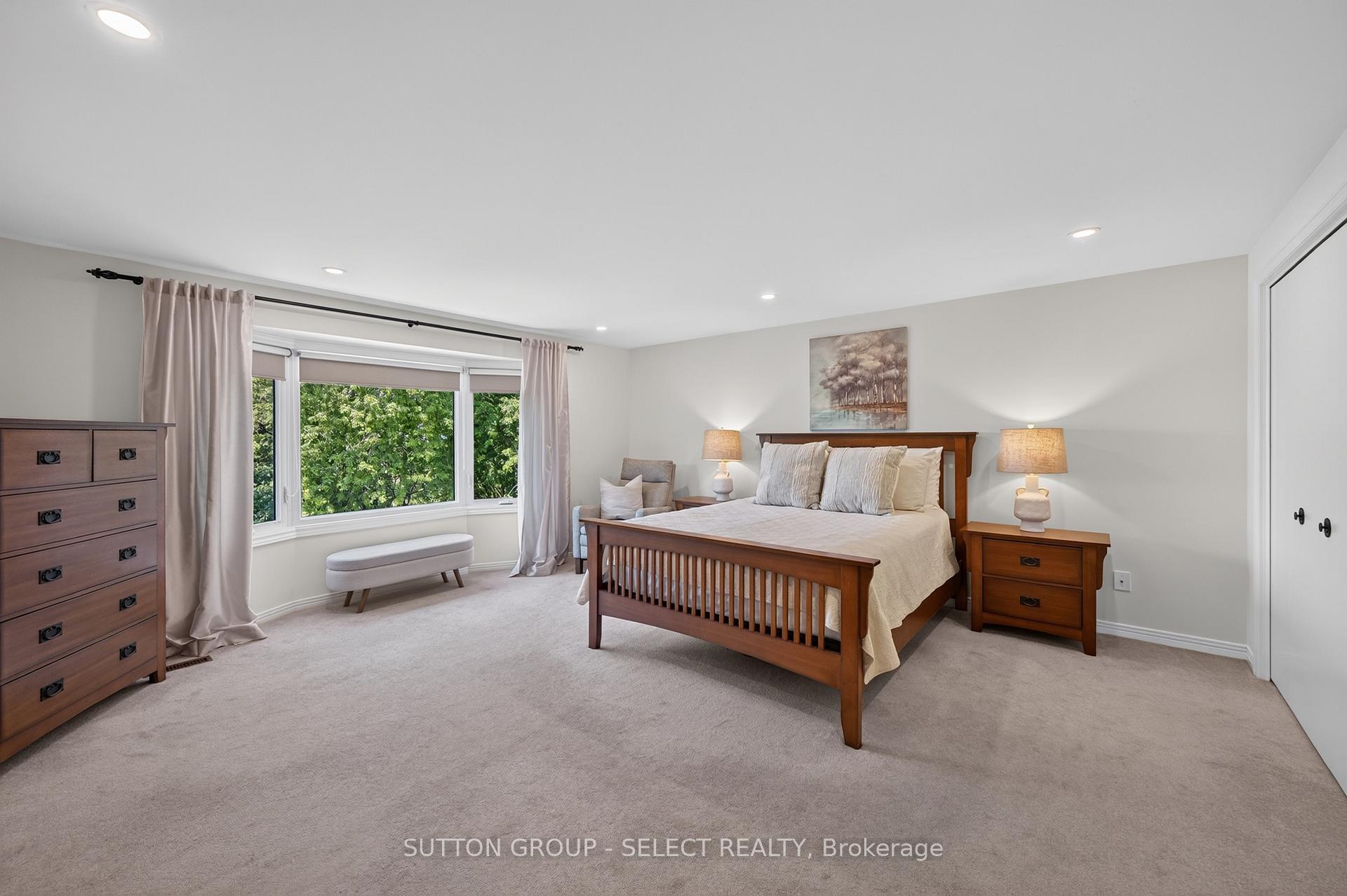 Photo 25 of 48 Lookout Court, London, South K — HOMEH