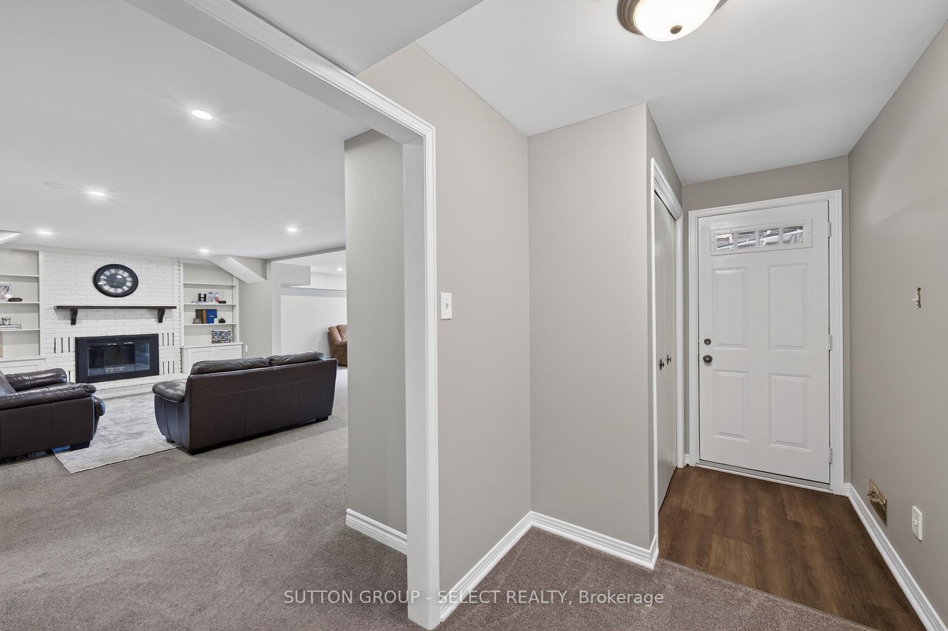 Photo 35 of 48 Lookout Court, London, South K — HOMEH