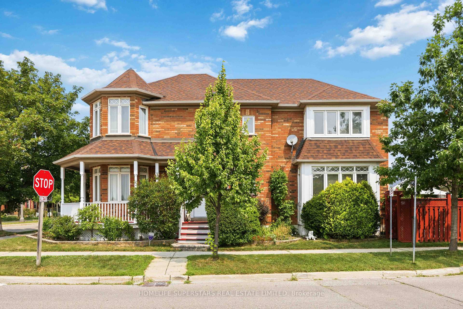 Photo of 76 Riverlands Avenue