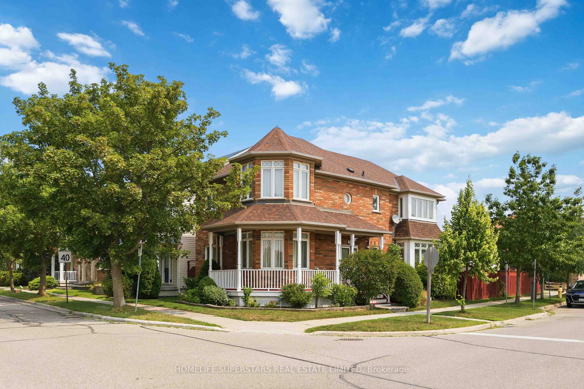 Photo 2 of 76 Riverlands Avenue, Markham, Cornell — HOMEH