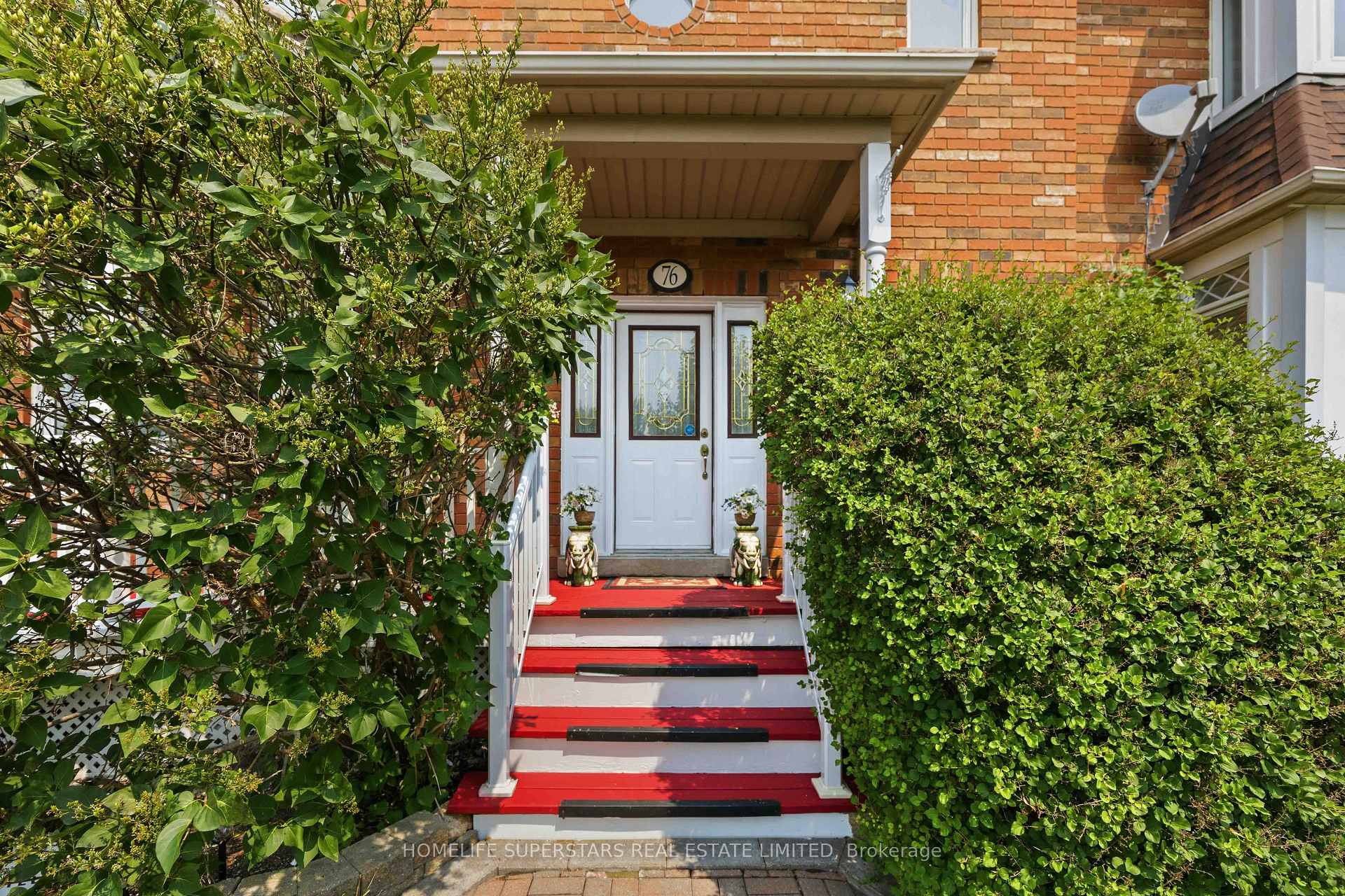 Photo 3 of 76 Riverlands Avenue, Markham, Cornell — HOMEH