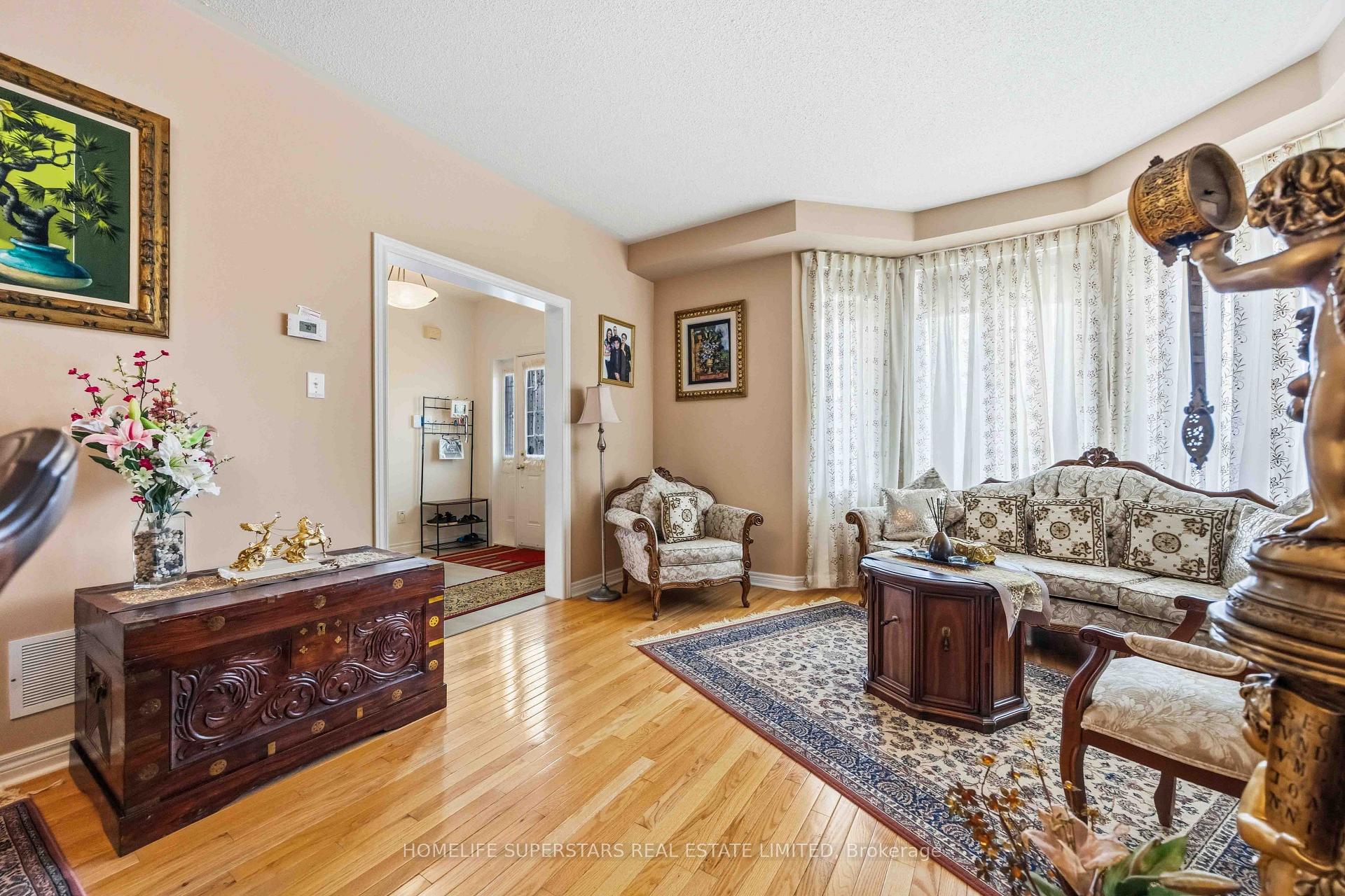 Photo 6 of 76 Riverlands Avenue, Markham, Cornell — HOMEH