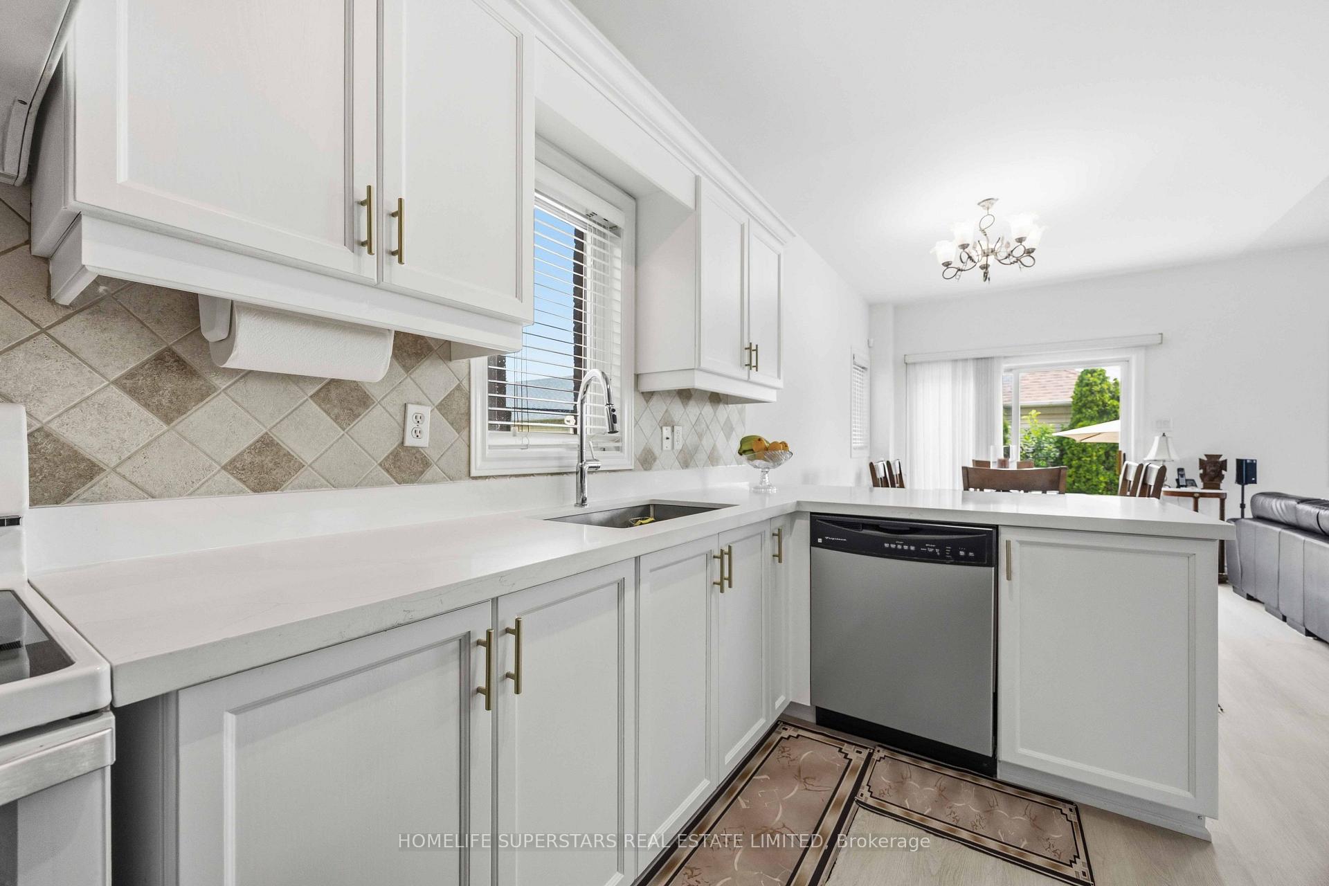 Photo 11 of 76 Riverlands Avenue, Markham, Cornell — HOMEH
