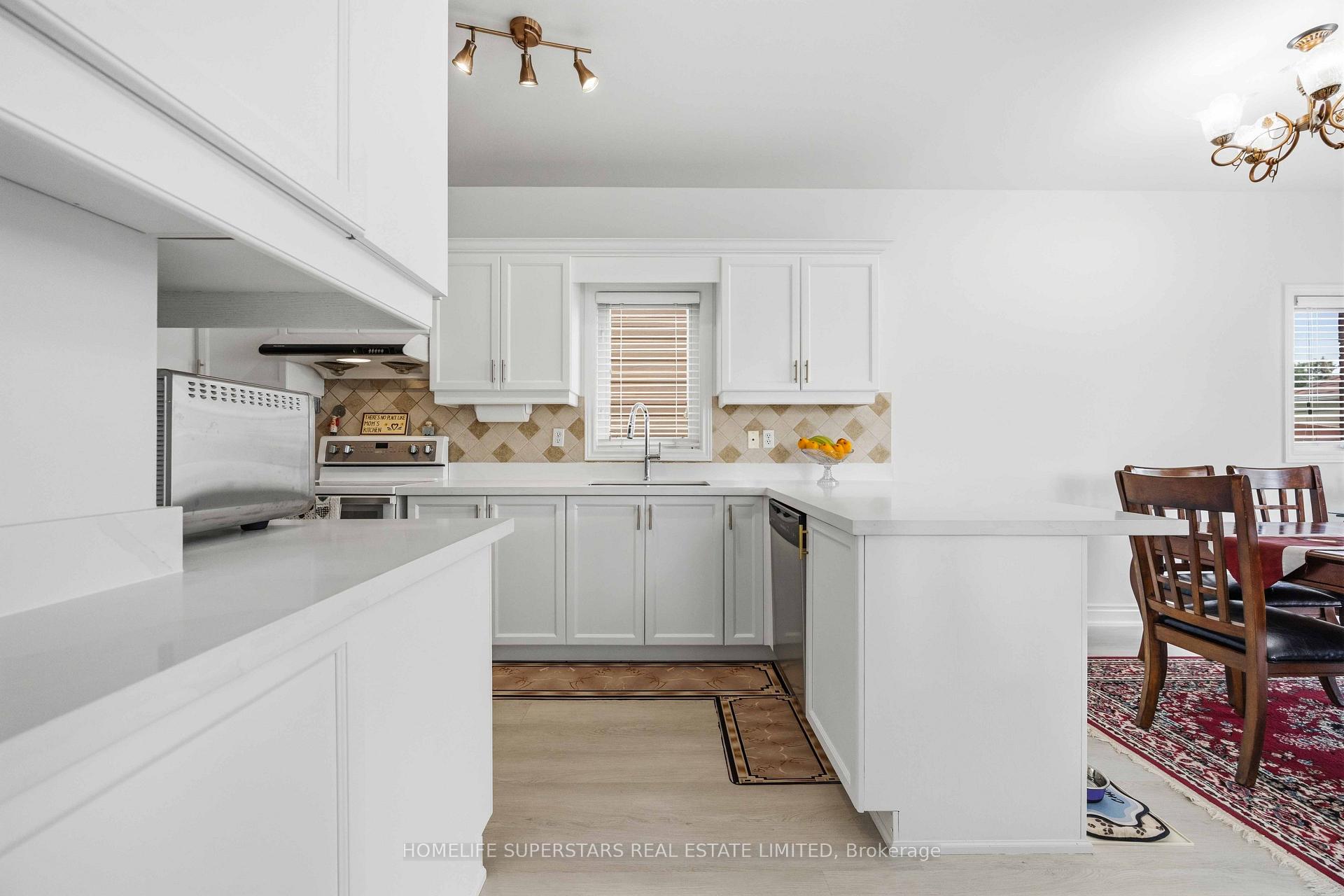 Photo 12 of 76 Riverlands Avenue, Markham, Cornell — HOMEH