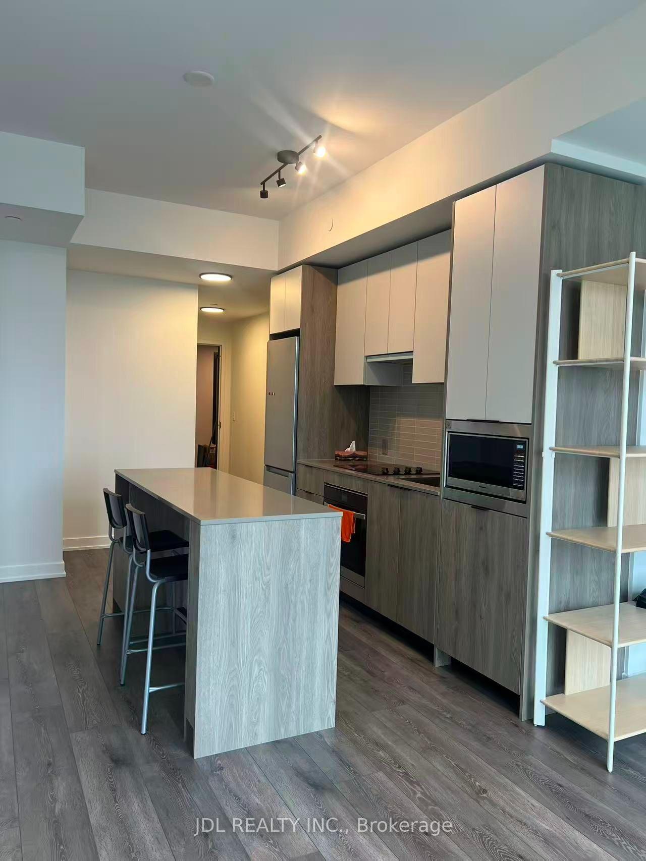 Photo 3 of Unit 1007, 1007 Queensway Street, Etobicoke, Islington-City Centre West — HOMEH