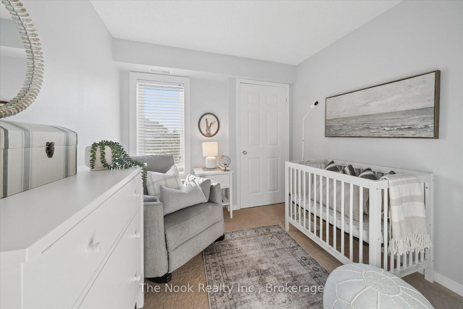 Photo 12 of Unit 301, 106 Aspen Springs Drive, Clarington, Bowmanville — HOMEH