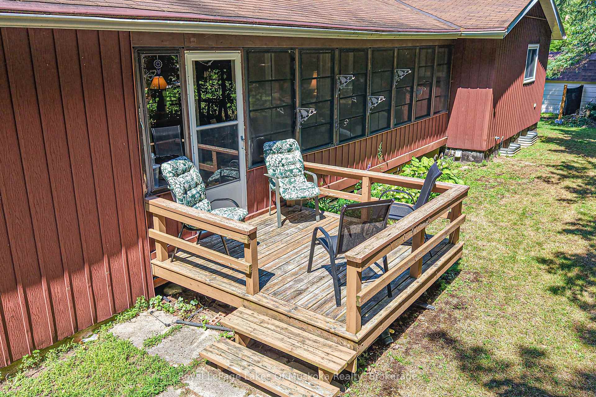 Photo 7 of 180 Lofty Pines Crescent, Gravenhurst, Muskoka (S) — HOMEH
