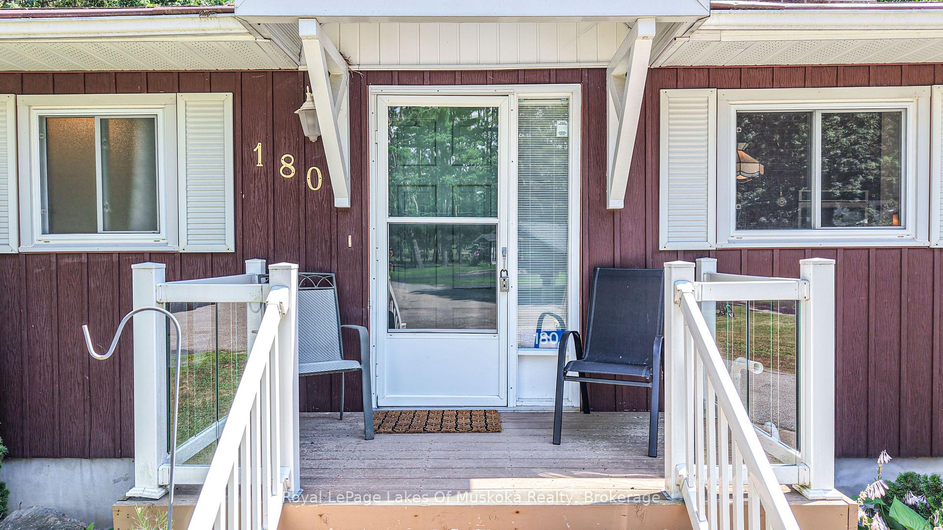 Photo 12 of 180 Lofty Pines Crescent, Gravenhurst, Muskoka (S) — HOMEH